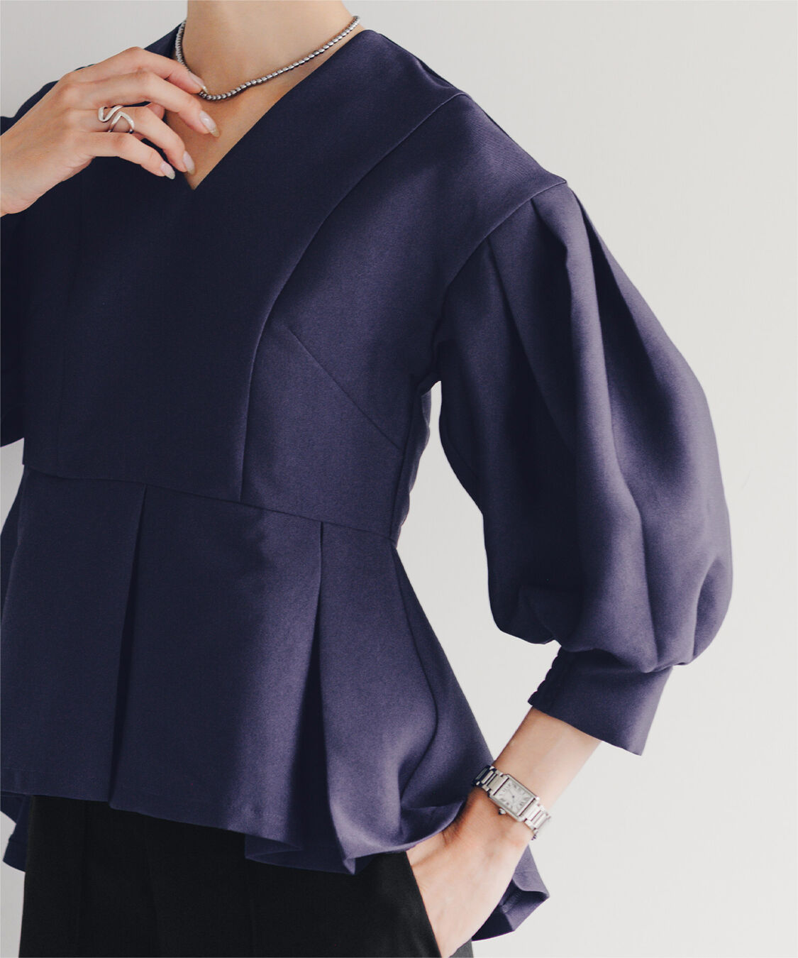 ur's「【小林有里さんコラボアイテム】ボリュームスリーブプルオーバー」|シャツ・ブラウス|