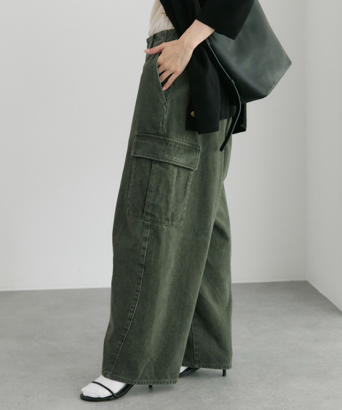  「ヴィンテージライクカーブシルエットカーゴパンツ」|カーゴ|