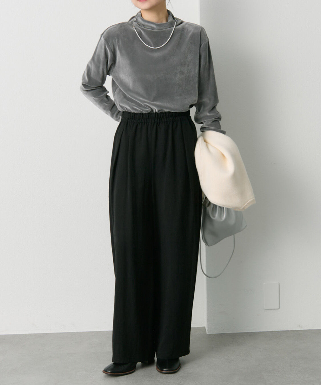  「【新色追加/リバイバル】ナイロンチュールベロアハイネックトップス」|Tシャツ・カットソー|