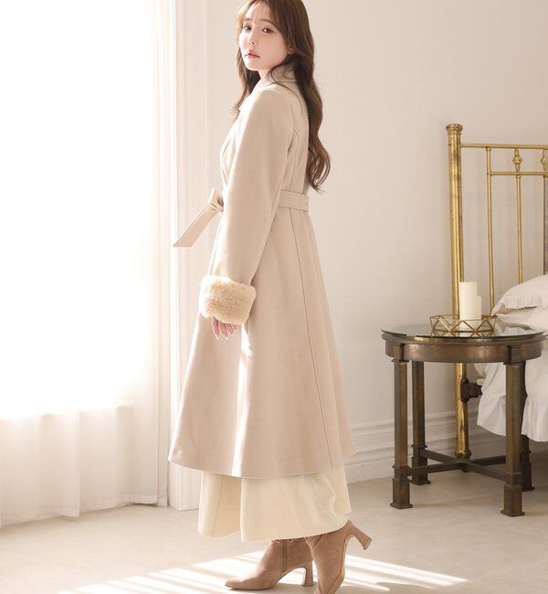  「【サイズ展開あり】襟/袖ファーマルチリボンロングコート」|その他|