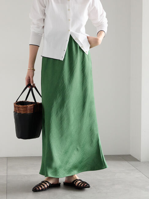 Te chichi「バイアスサテンスカート」|スカート|グリーン