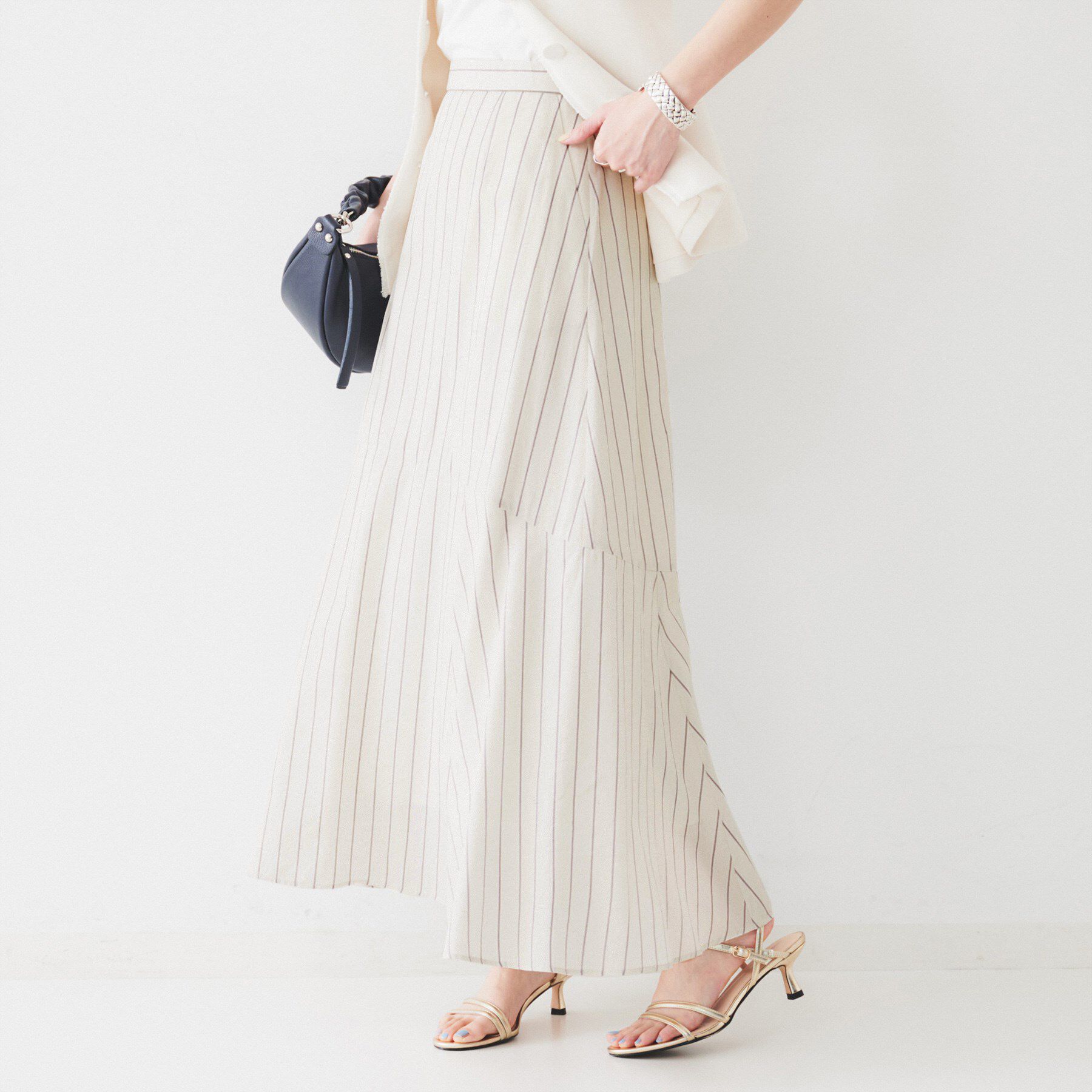 UNTITLED「【後ろウエストゴム/マーメイド】ストライプフレアスカート」|スカート|