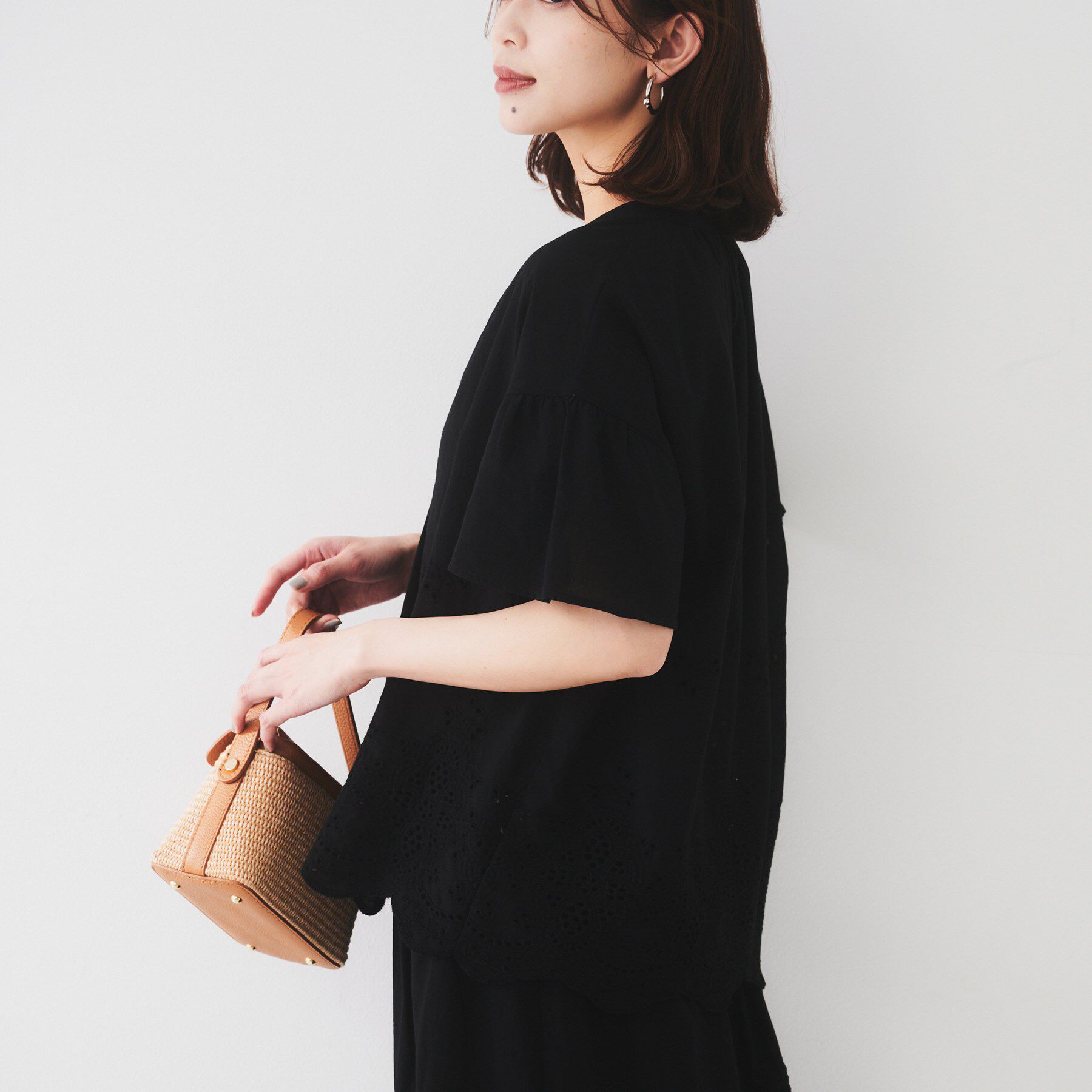 UNTITLED「【セットアップ可/コットン100】スカラップ刺繍ブラウス」|シャツ・ブラウス|