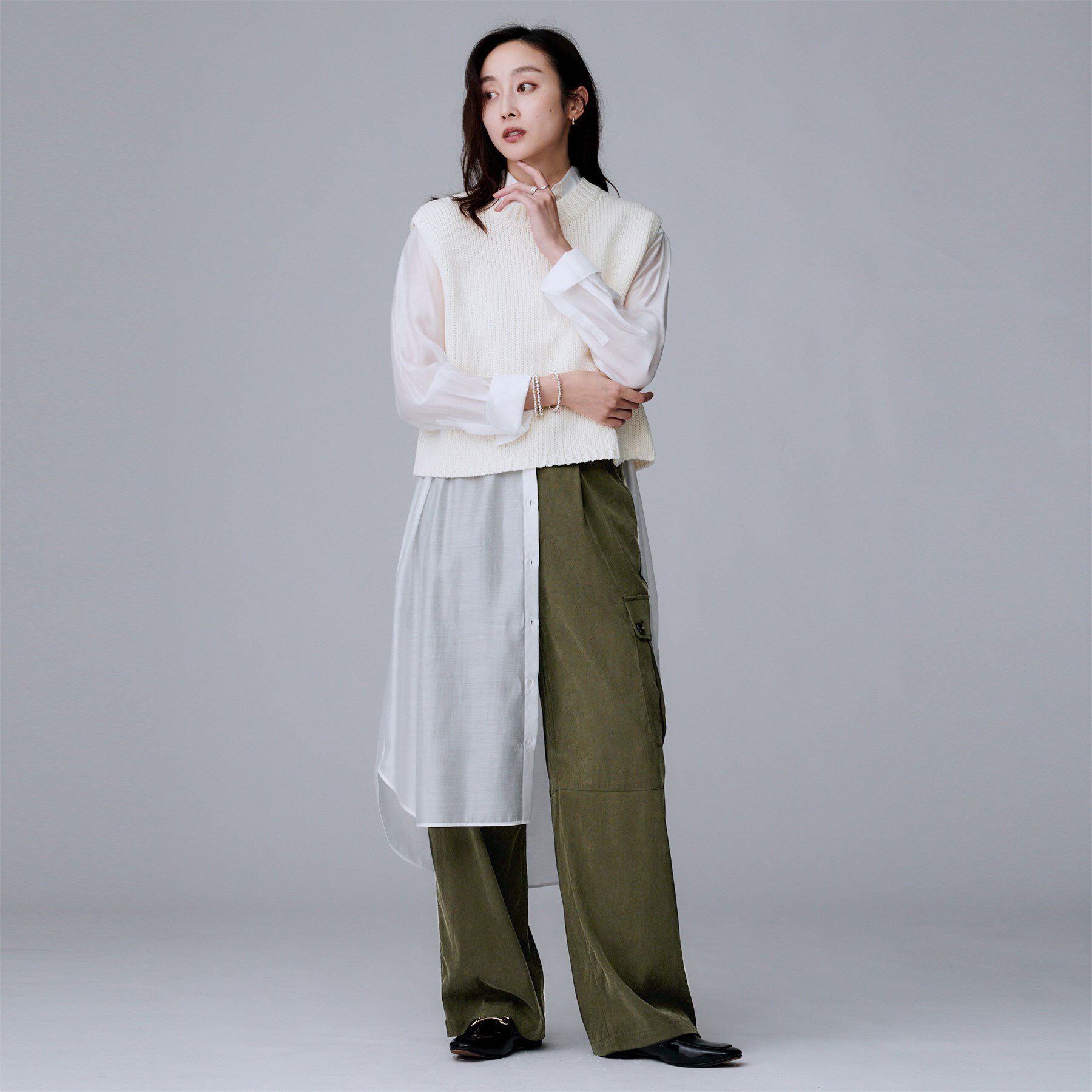 UNTITLED「【大人きれいめ/ストレート/ワイド】キュプラカーゴパンツ」|その他|