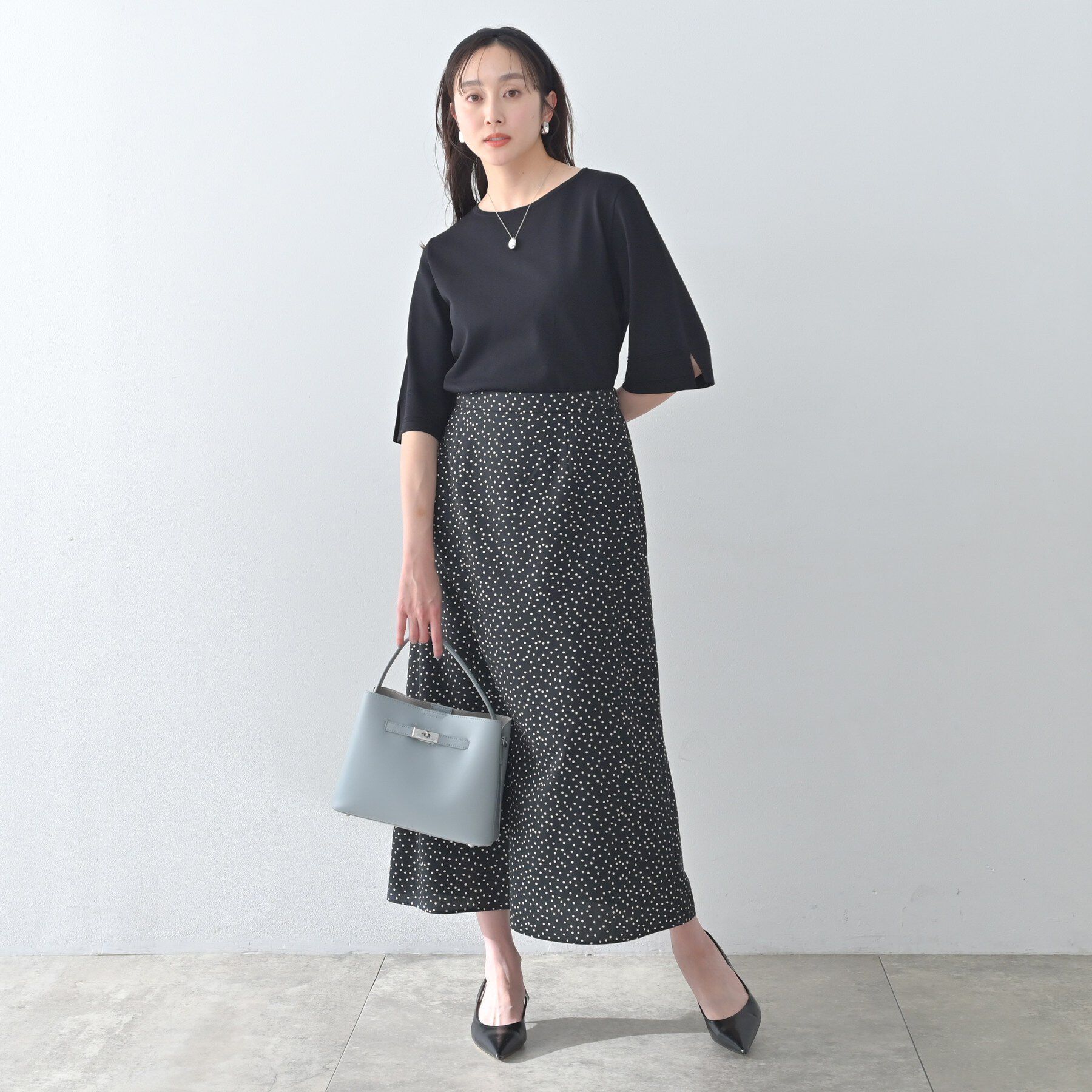 UNTITLED「【洗える/清涼感】袖スリットニットプルオーバー」|ニット・セーター|