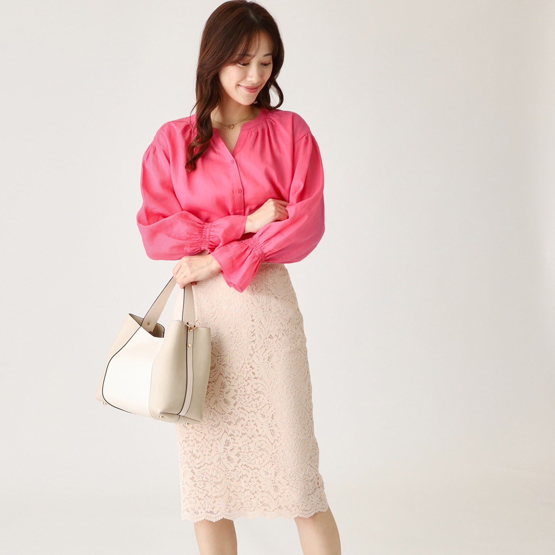 COUP DE CHANCE「【ラミー100％／洗える】ギャザーブラウス」|シャツ・ブラウス|ピンク(073)