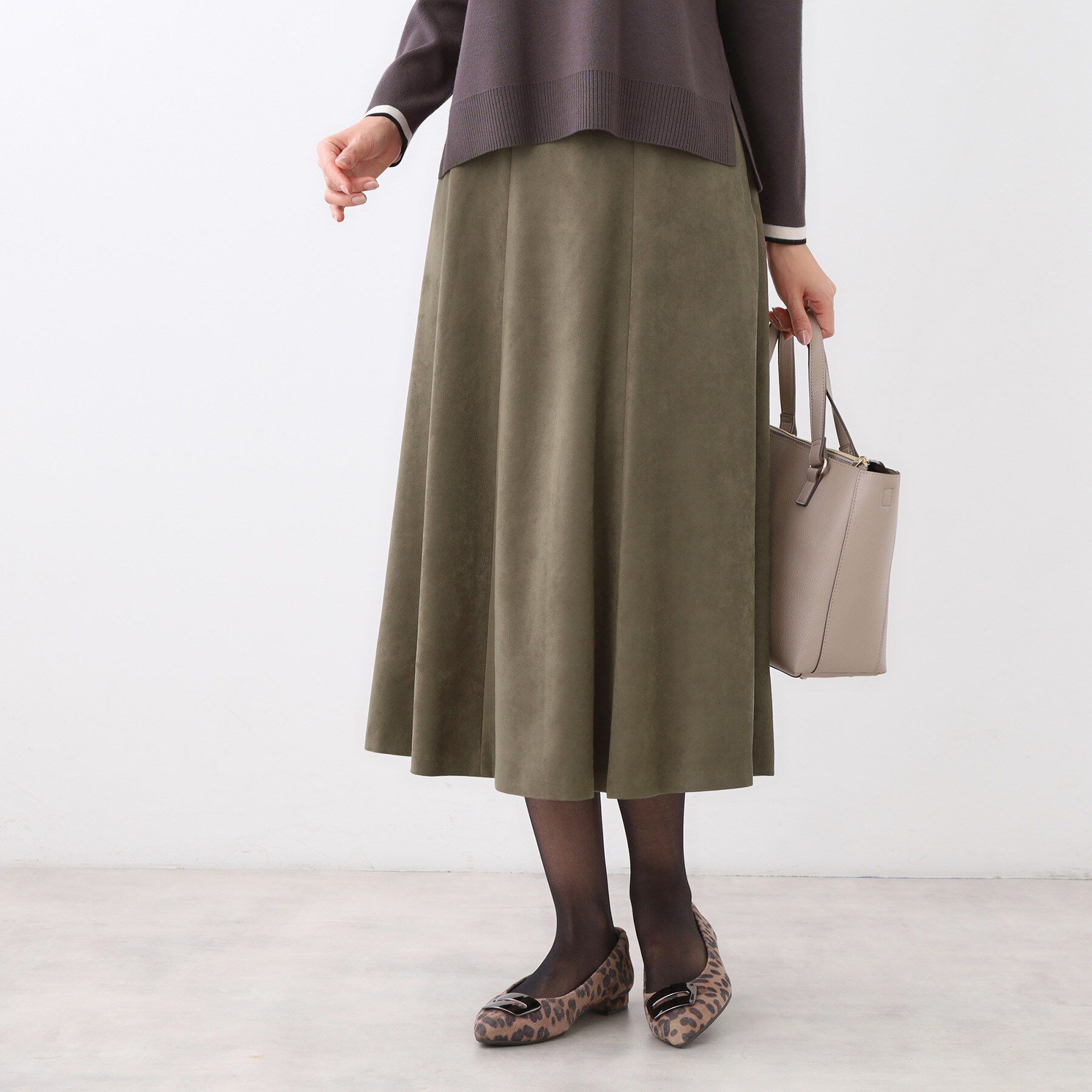 Reflect「【ジャケット合わせにぴったり◎】スエードライクフレアスカート」|スカート|