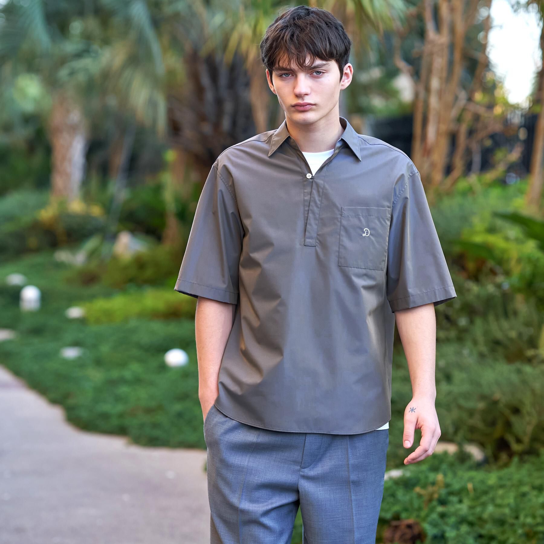 DRESSTERIOR「イージーケア シャツプルオーバー」|シャツ・ブラウス|