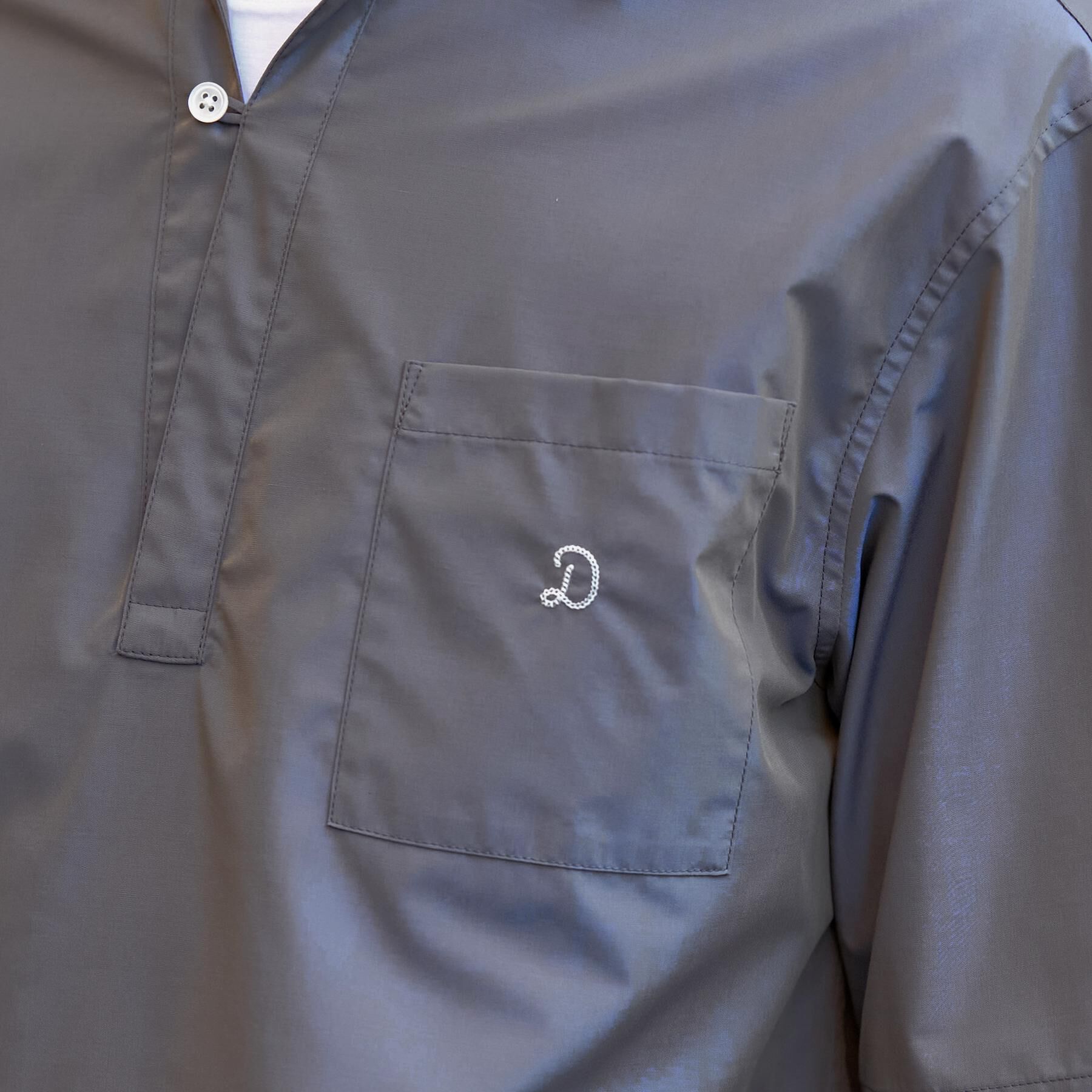 DRESSTERIOR「イージーケア シャツプルオーバー」|シャツ・ブラウス|