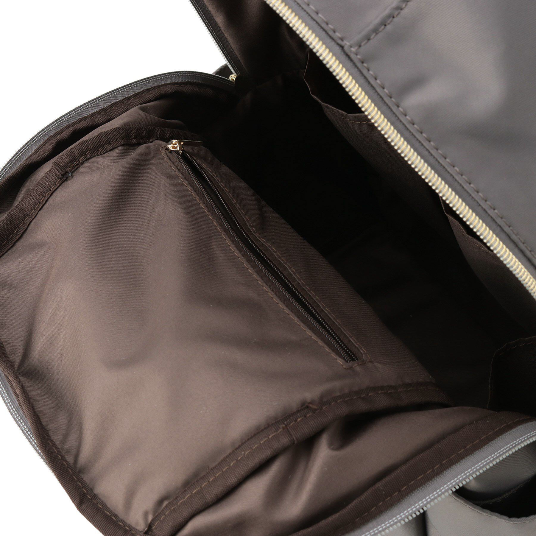 grove「【雑誌掲載/インスタ企画】人間工学撥水多機能リュック」|リュック|