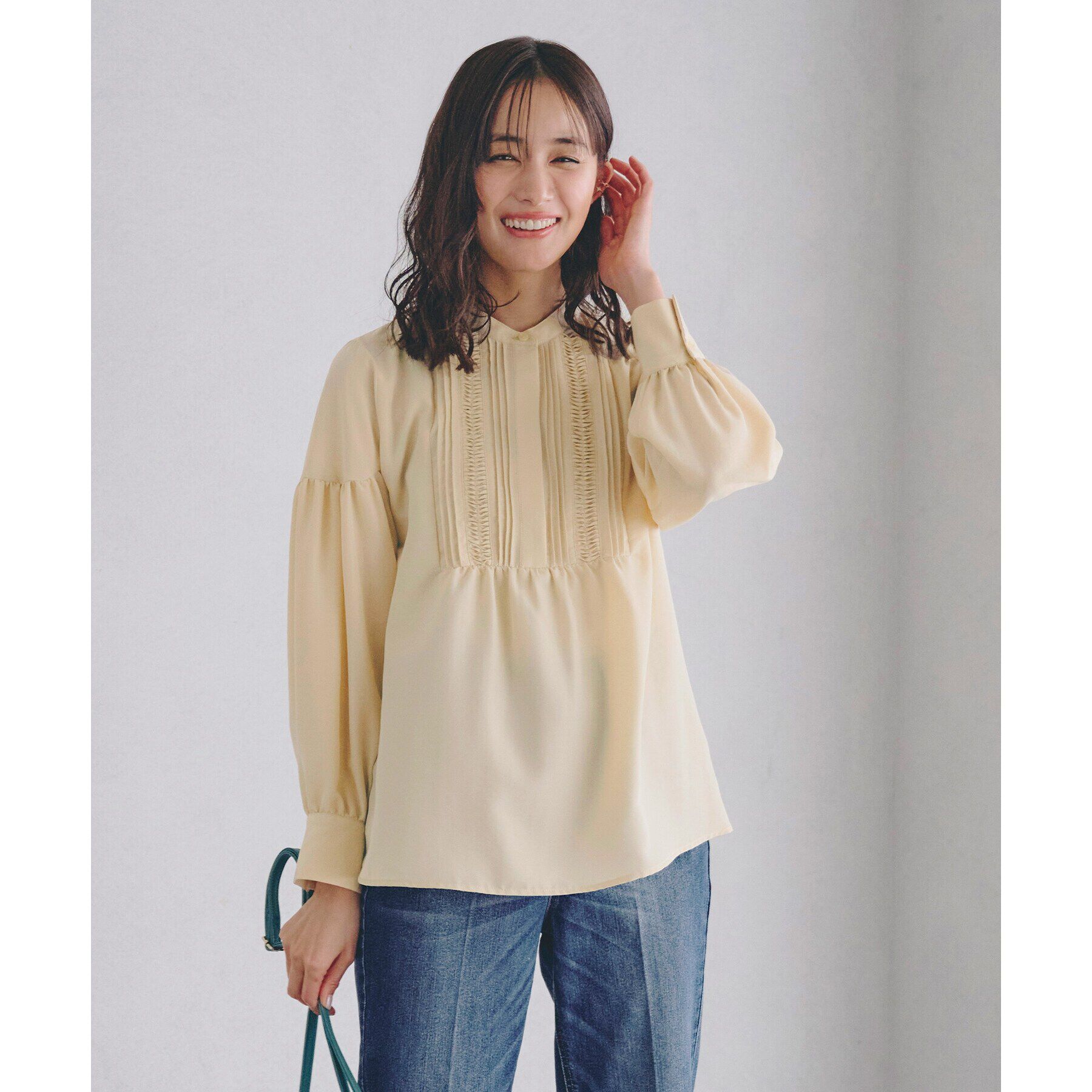 grove「ピンタックボリュームスリーブブラウス」|シャツ・ブラウス|イエロー(032)