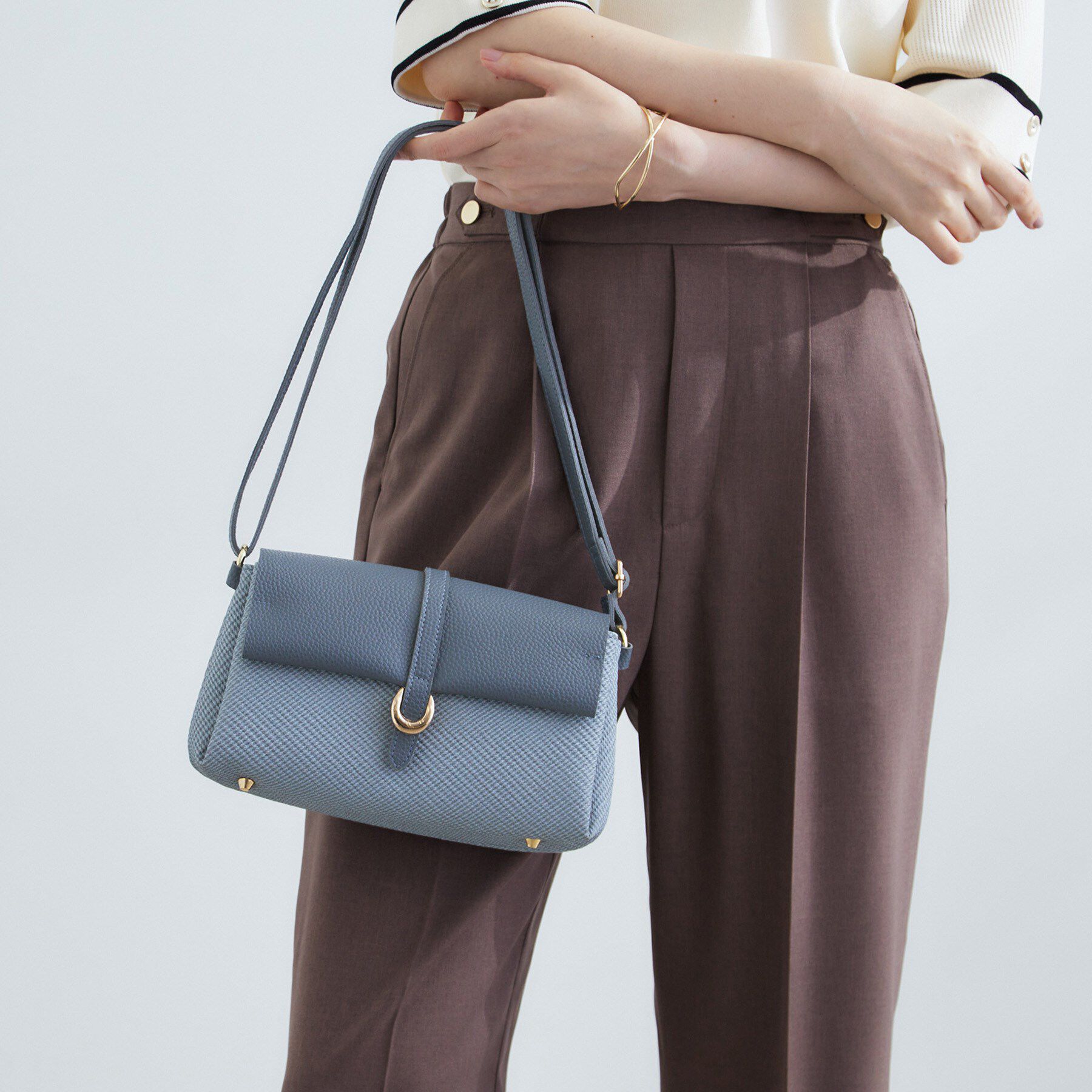 grove「フラップベルト3層ショルダー」|ショルダー・メッセンジャー|ブルー(592)