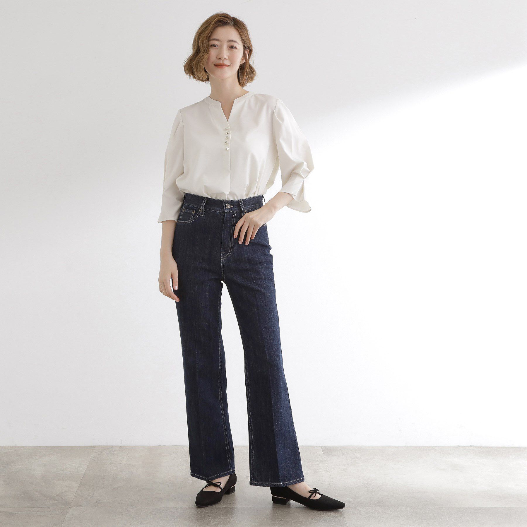 grove「【美シルエット/選べる着丈】大人のためのソフトフレアーデニム」|デニム|