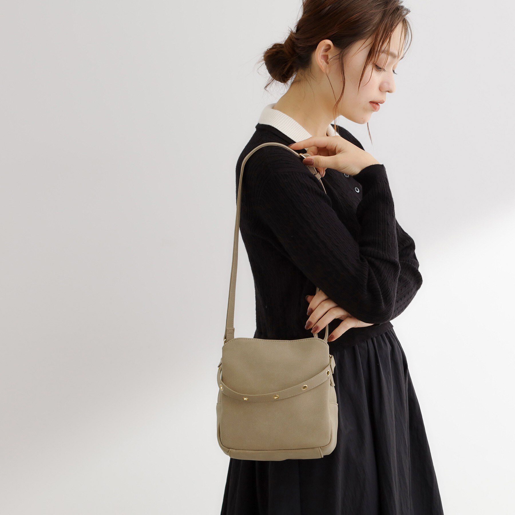 grove「スクエアハトメダブルショルダー」|ショルダー・メッセンジャー|