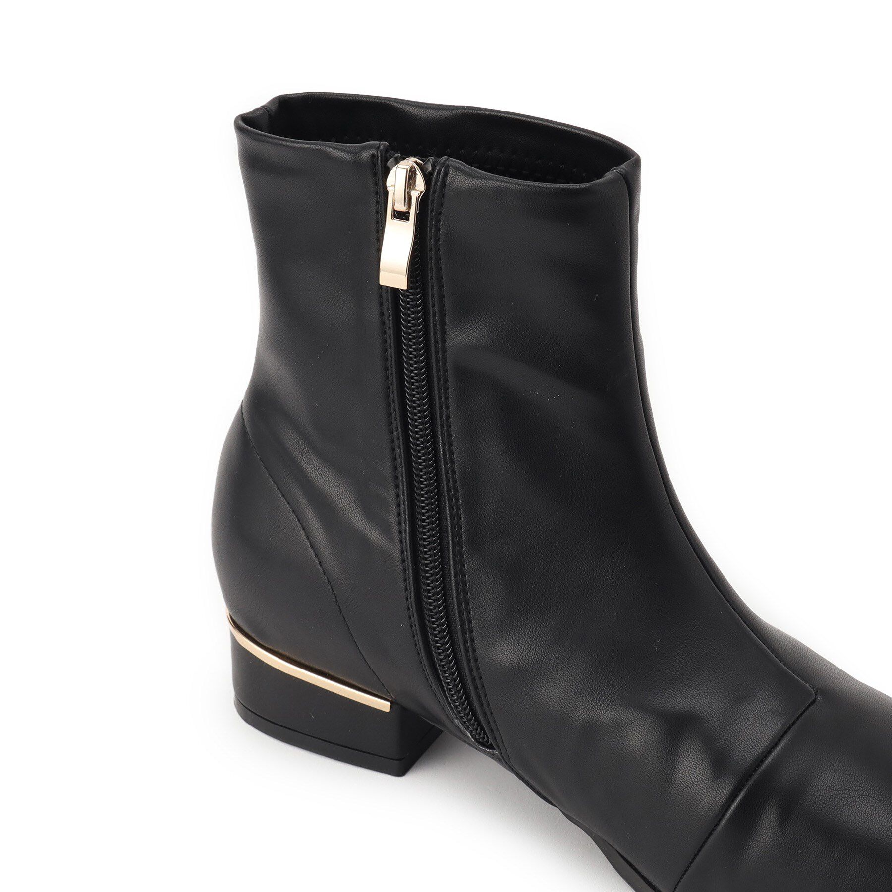 grove「【人間工学/優しい履き心地】ストレッチメタルパーツブーツ」|ショートブーツ|