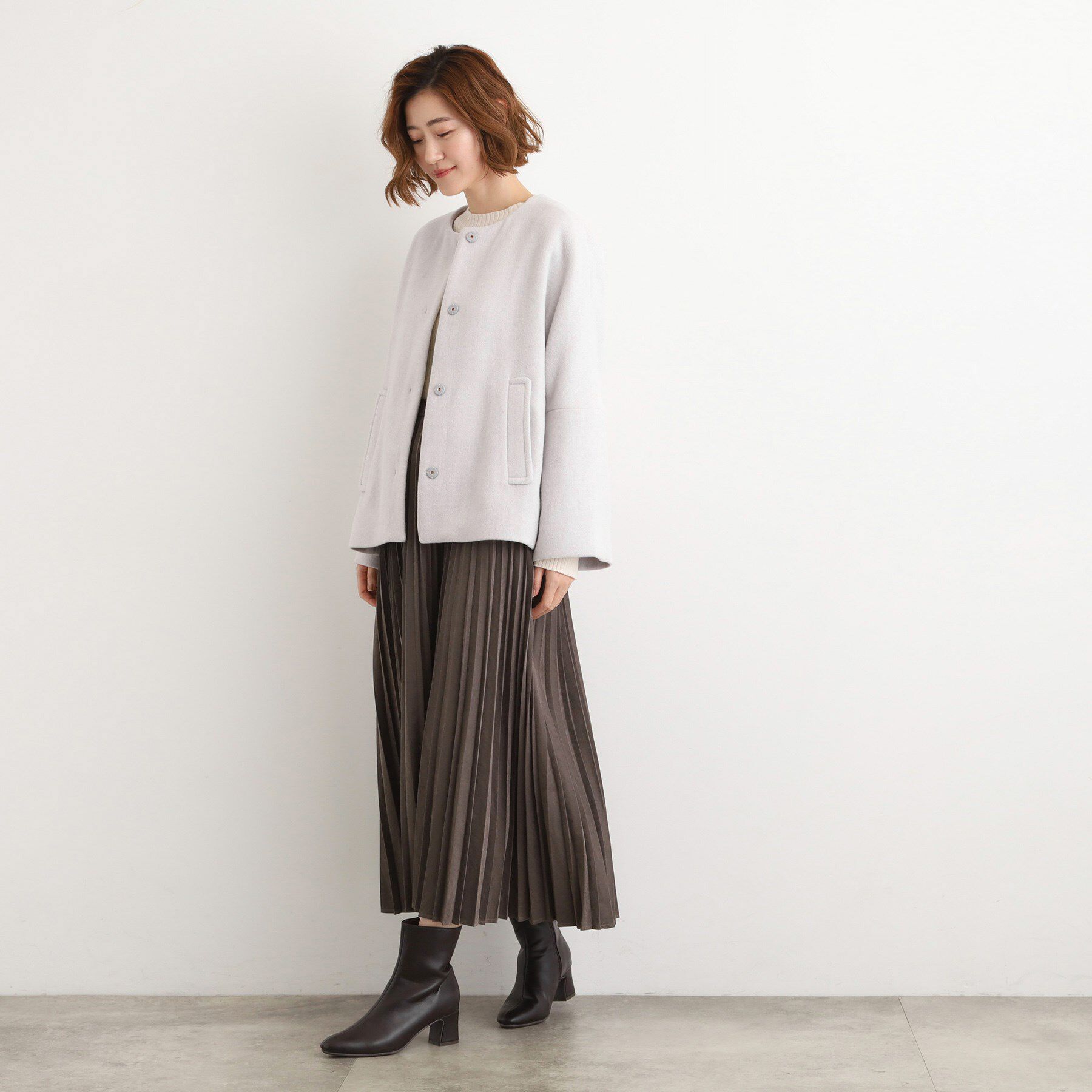 grove「【ウール混】軽やかに羽織れるショートコート」|ノーカラーコート|