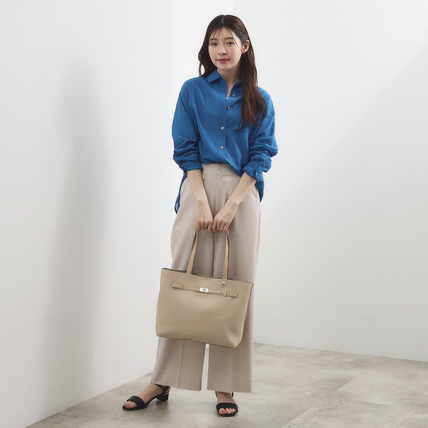 grove「【軽量・A4】ベルト3層トート」|トートバッグ|