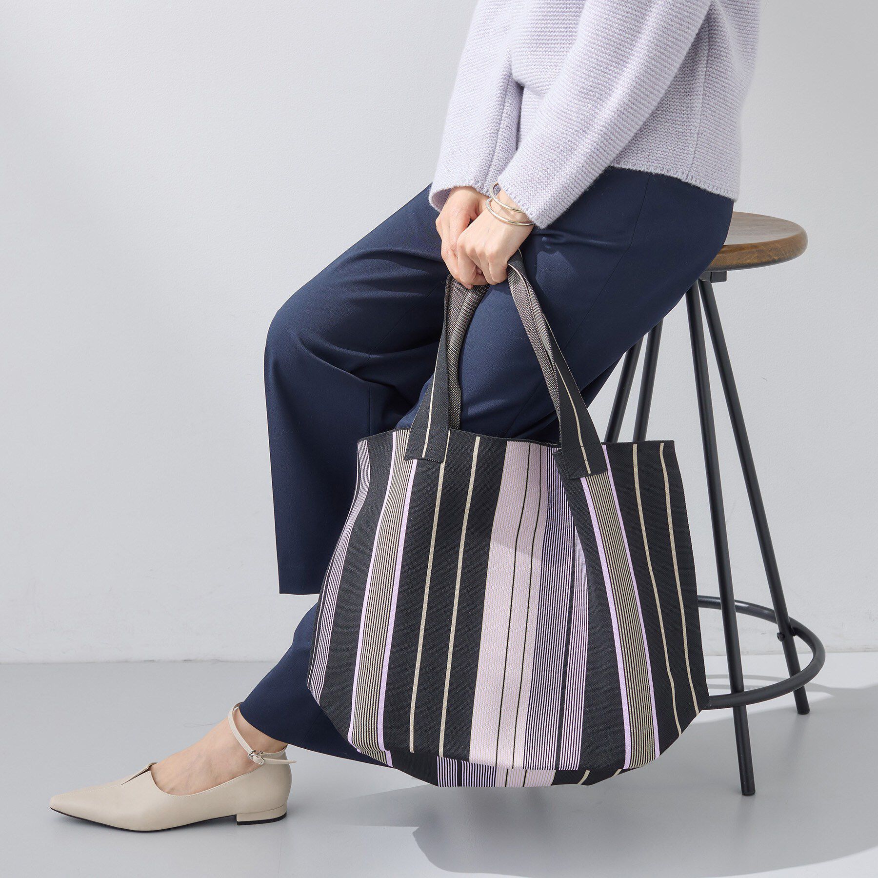 INDIVI「【選べる柄／WEB限定カラー】ビッグニットバッグ」|トートバッグ|