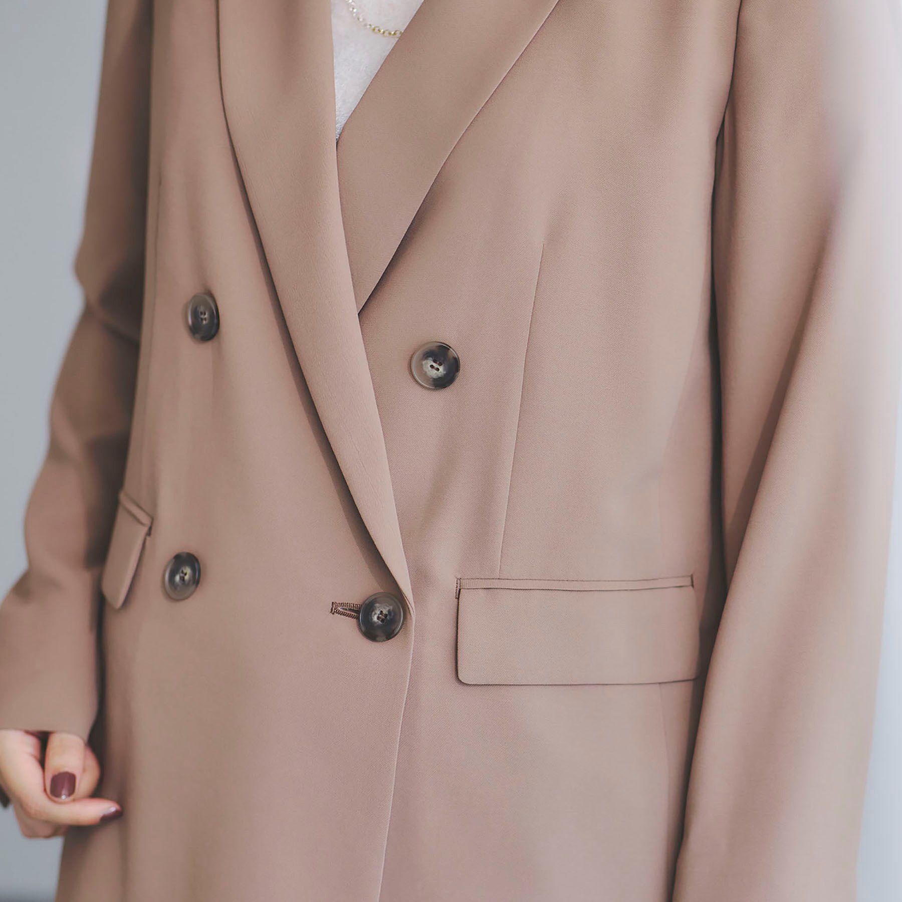 INDIVI「【軽く羽織れる！】ダブルジャケット」|テーラードジャケット|