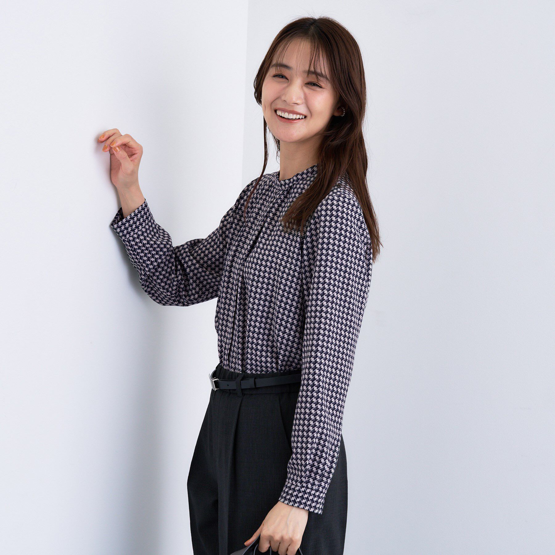 INDIVI「【通勤／オフィス】タックジョーゼットブラウス」|シャツ・ブラウス|