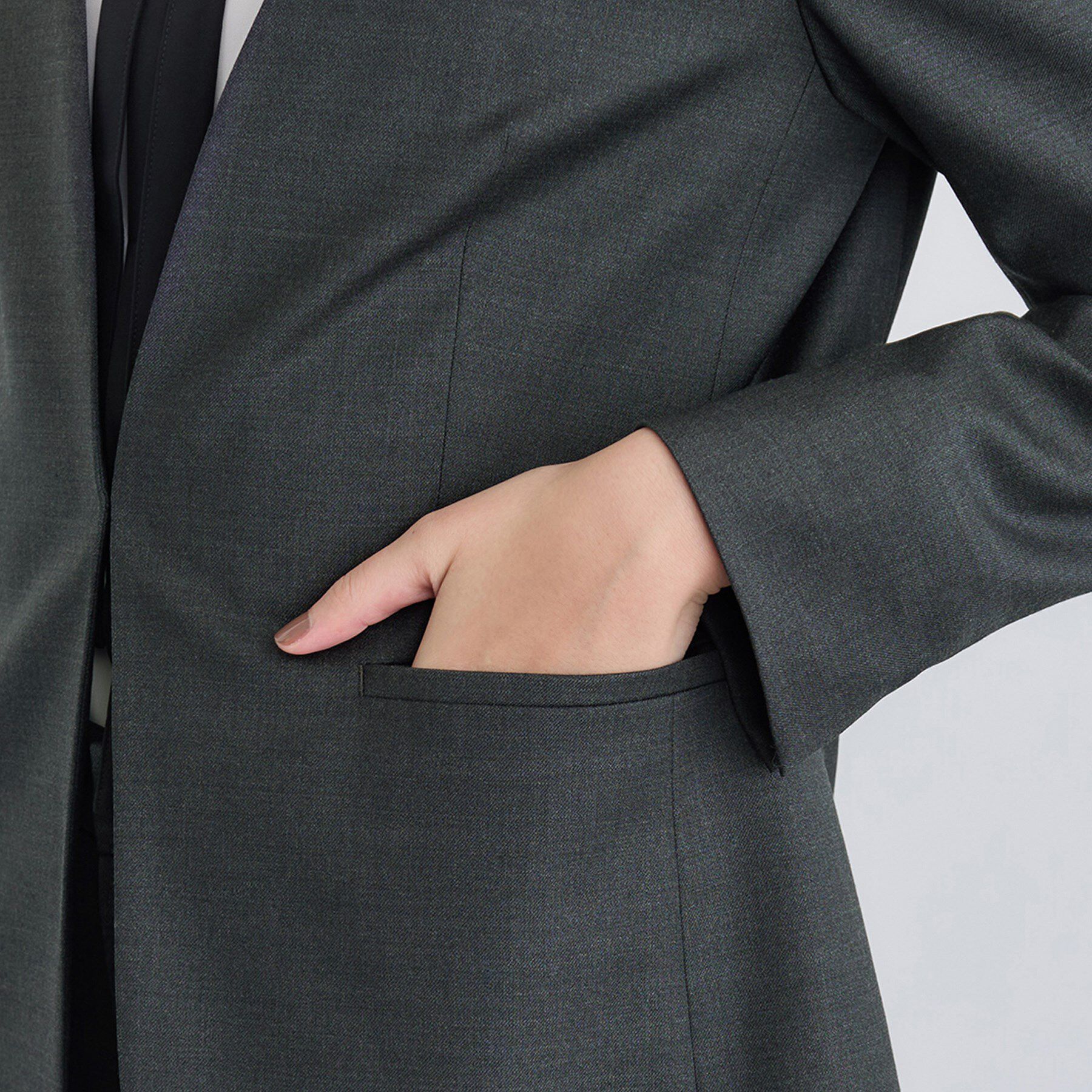 INDIVI「【日本製／スーツ／通勤】シルクウールストレッチ ノーカラージャケット」|スーツ|