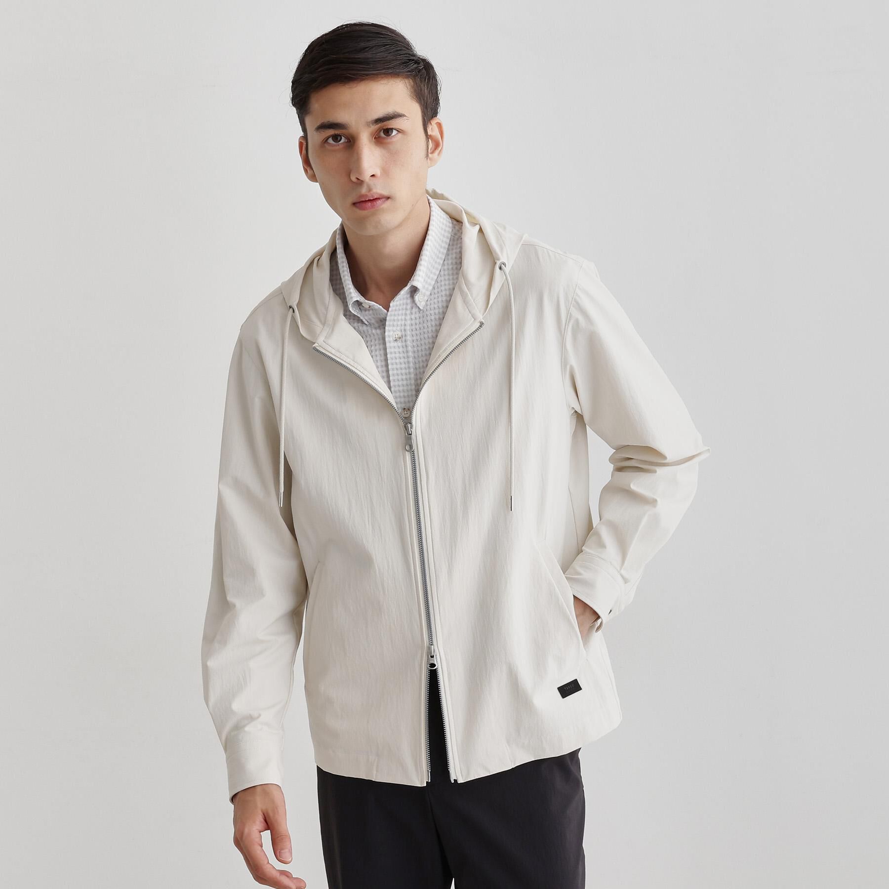 TAKEO KIKUCHI「【3D ナイロン ストレッチ】ジップアップ フードブルゾン」|ブルゾン・スタジャン|