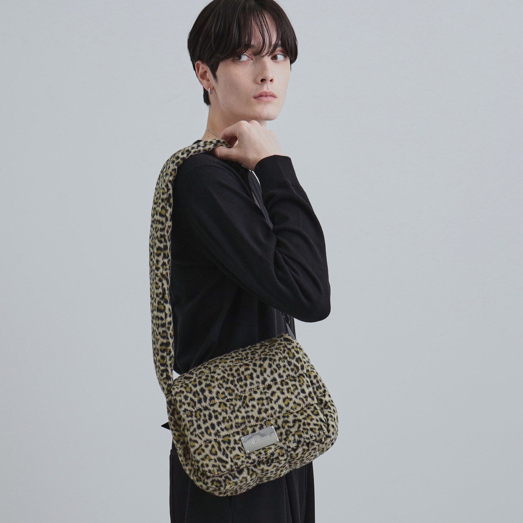 tk.TAKEO KIKUCHI「【パフィーシリーズ】フラップショルダーバッグ」|ショルダー・メッセンジャー|