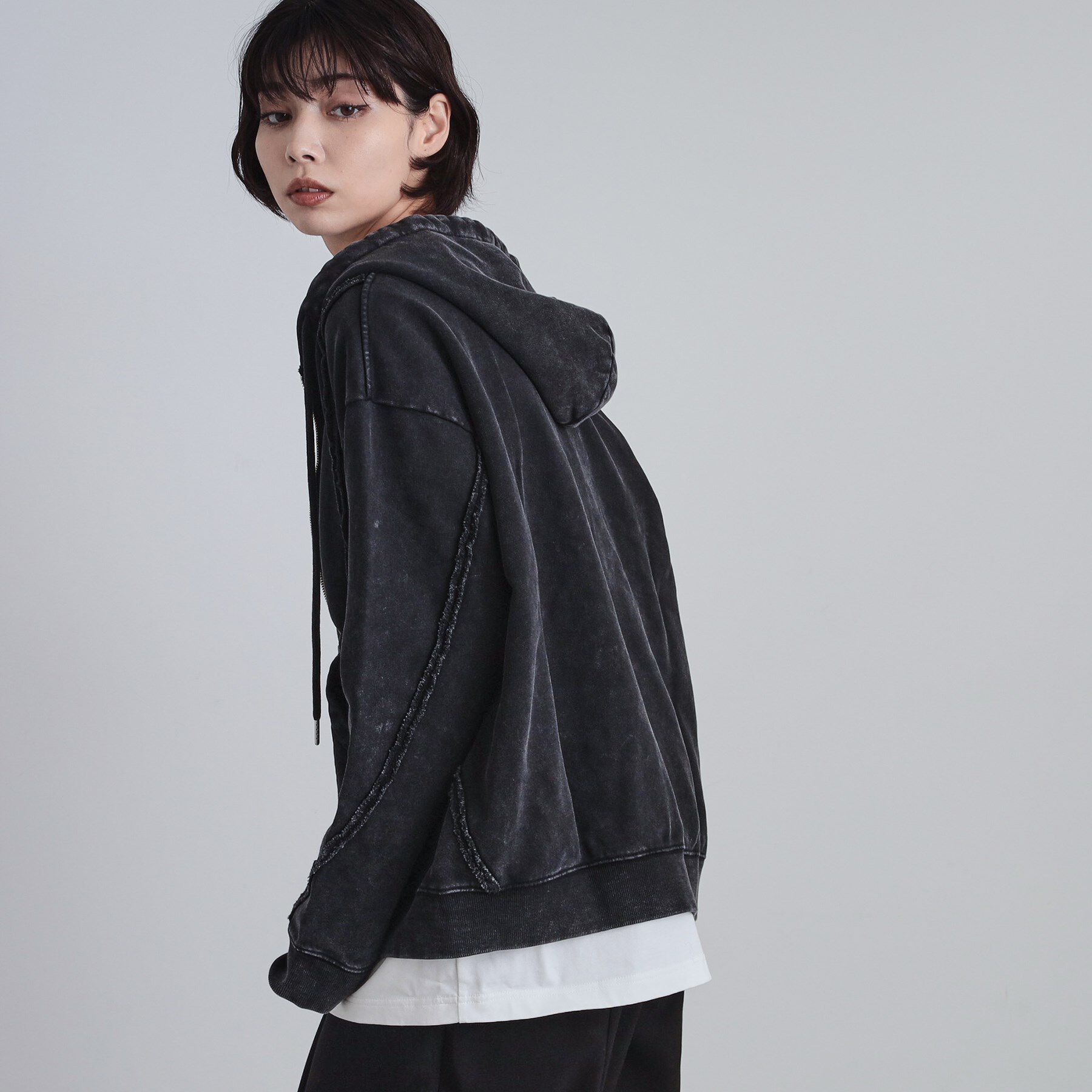 tk.TAKEO KIKUCHI「ヘヴィウェイトヴィンテージジップパーカ」|パーカー|