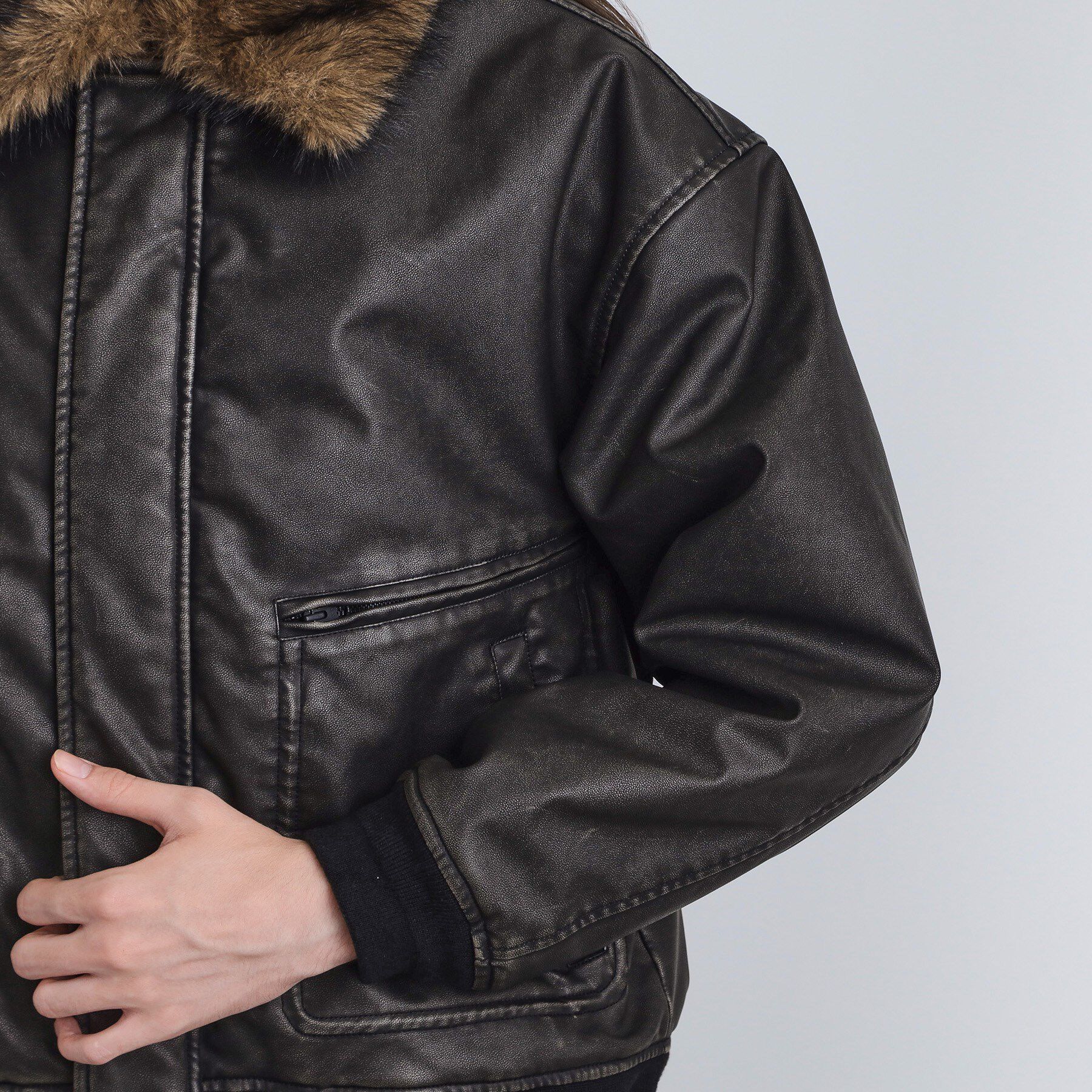 tk.TAKEO KIKUCHI「ヴィンテージライク衿フェイクファーブルゾン」|ブルゾン・スタジャン|