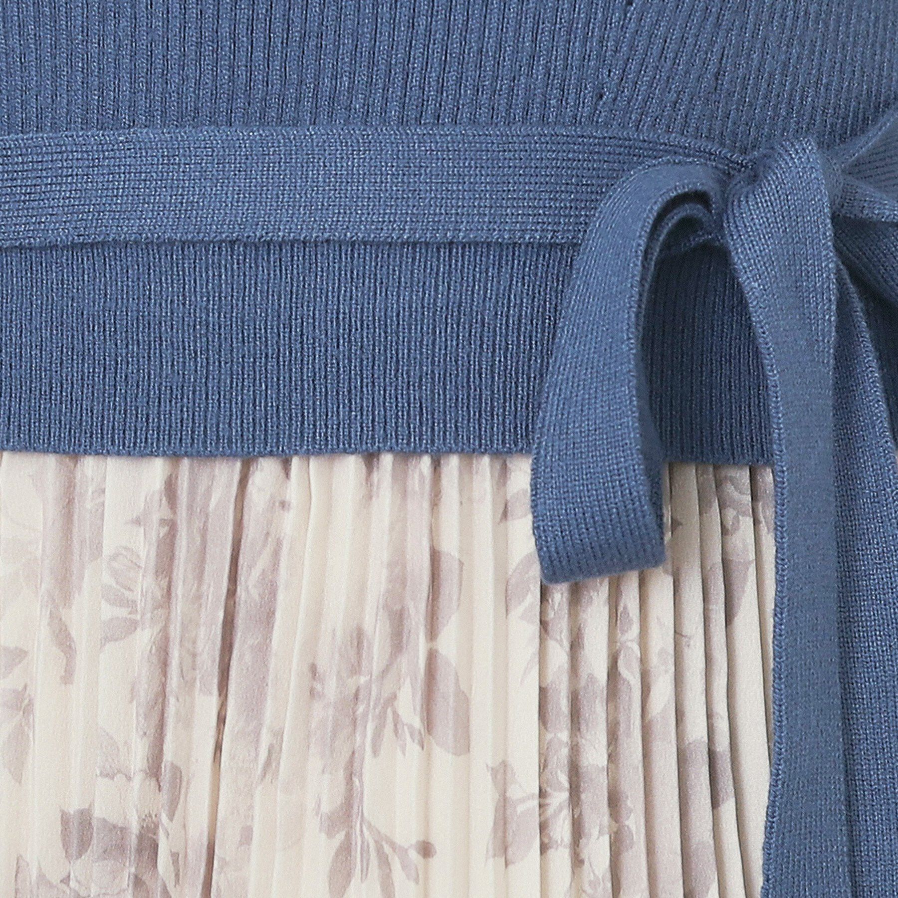 index「フラワープリーツドッキングニットワンピース【洗濯機OK】」|ワンピース|