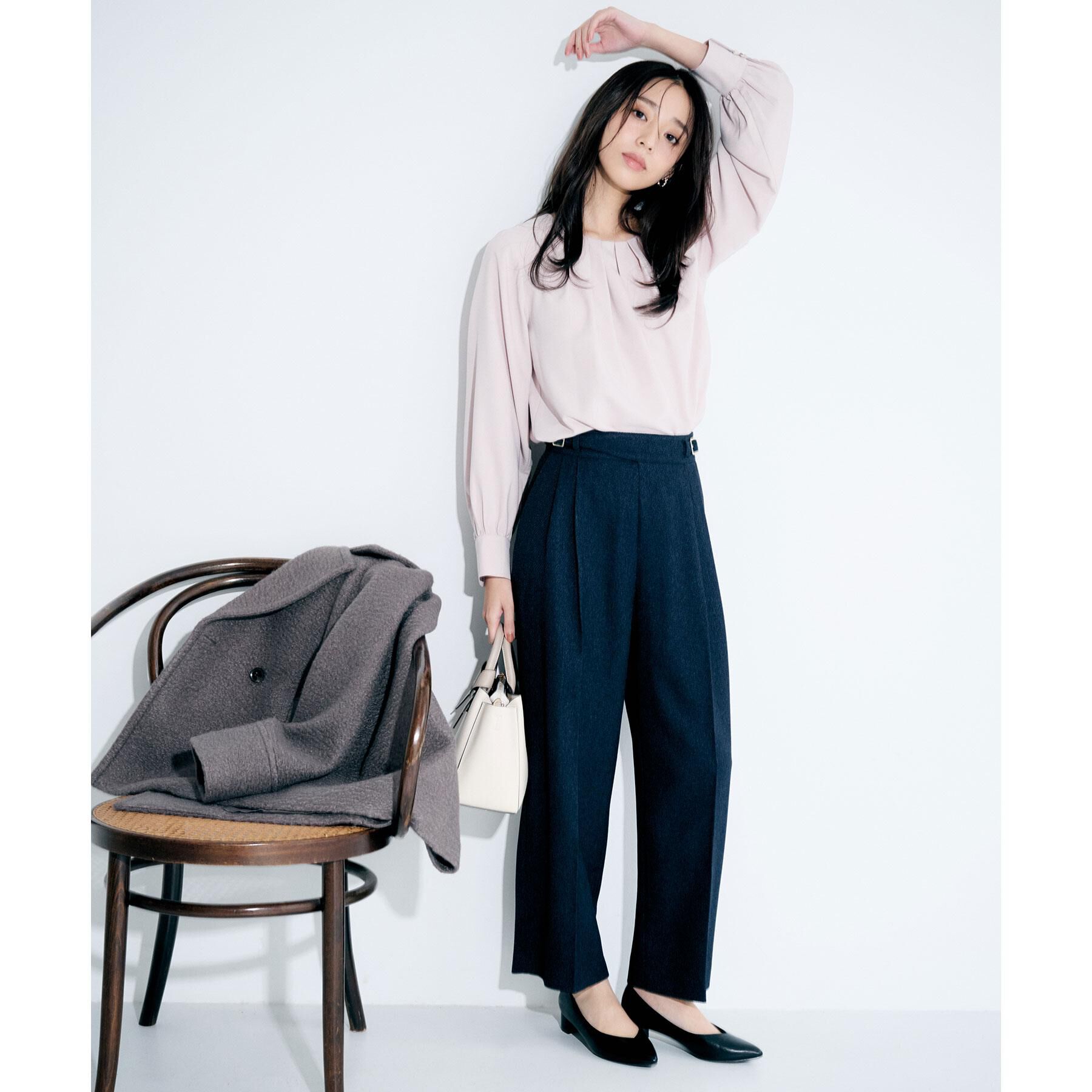 index「クルーネックタックブラウス【洗濯機OK/防シワ/イージーアイロン】」|シャツ・ブラウス|