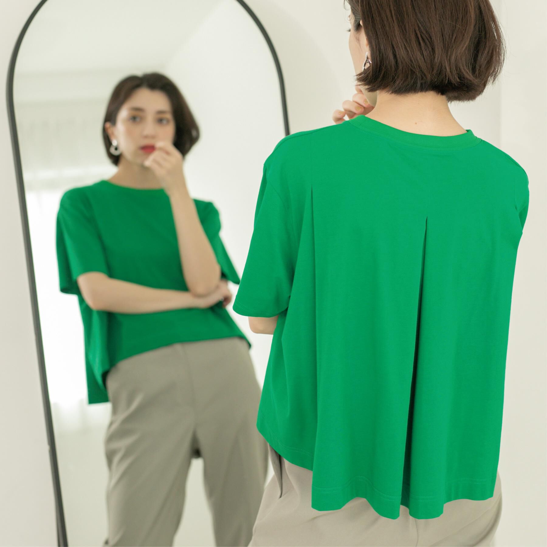 OPAQUE.CLIP「バックフレアショートTシャツ【洗濯機洗い可】」|Tシャツ・カットソー|