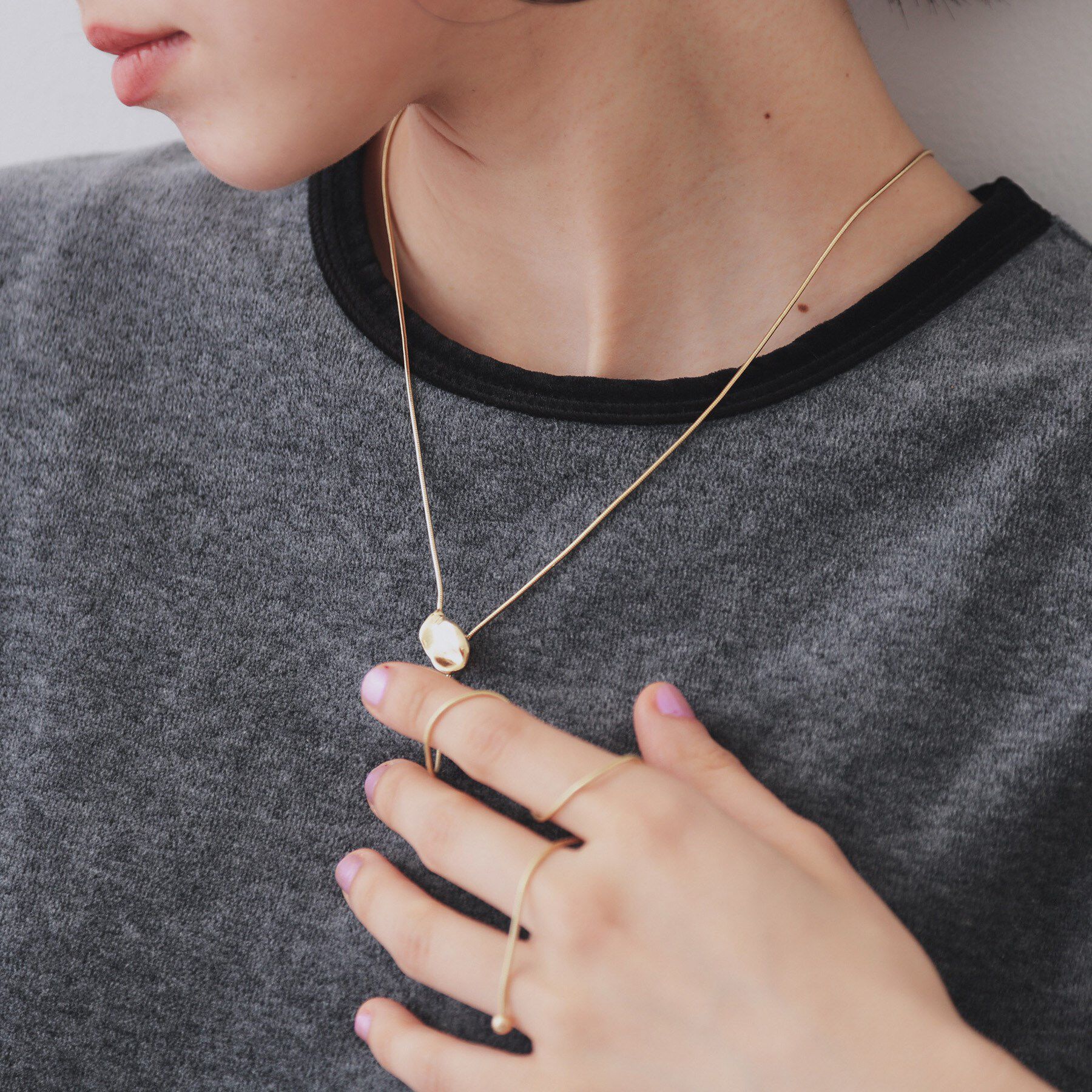 OPAQUE.CLIP「ループタイ風スライドネックレス」|ネックレス|