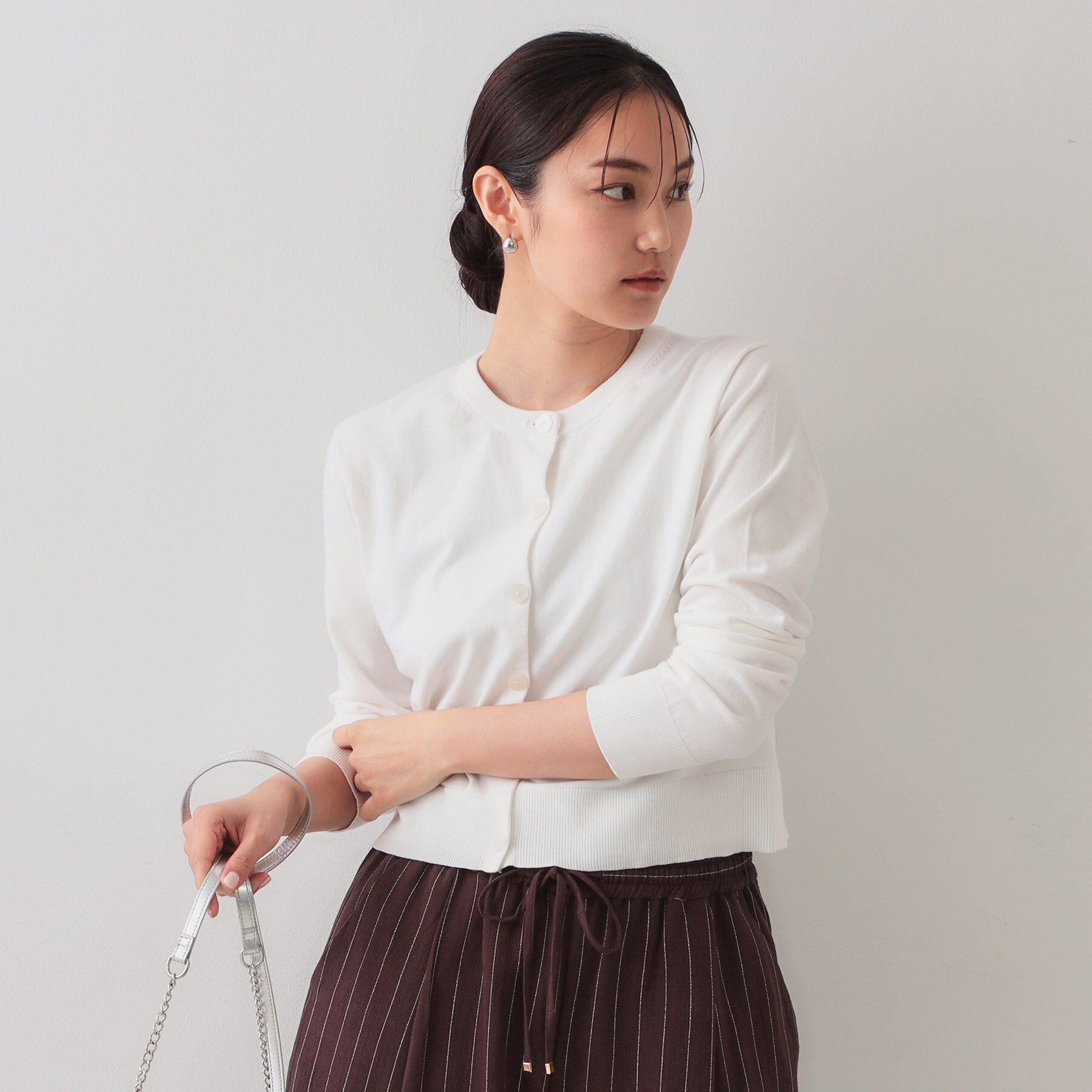 OPAQUE.CLIP「ショートニットカーディガン【UV/洗濯機洗い可】」|カーディガン|ホワイト(001)