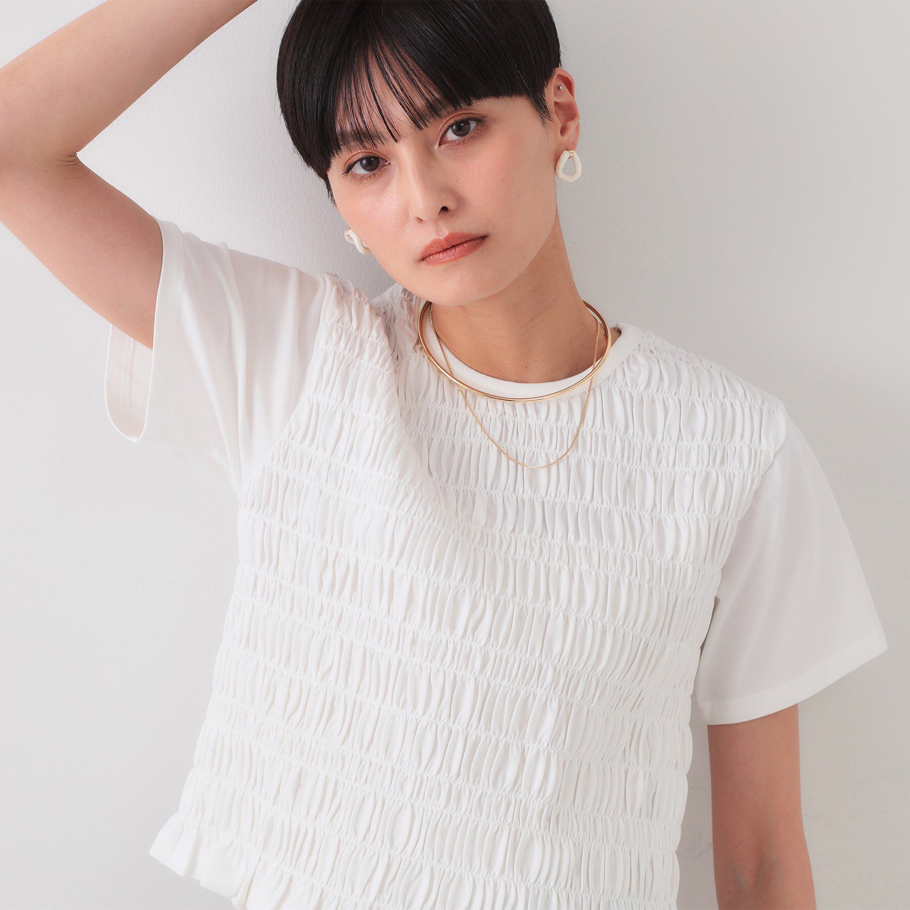 OPAQUE.CLIP「シャーリングショートTシャツ【洗濯機洗い可】」|Tシャツ・カットソー|ホワイト(001)