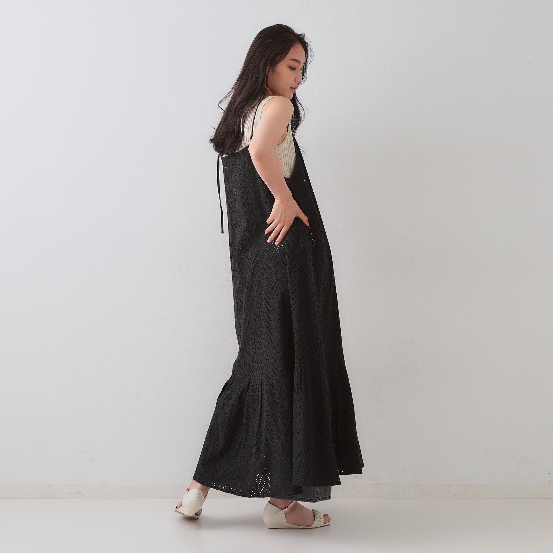 OPAQUE.CLIP「インドコットンアイレット刺繍キャミワンピース【洗える】」|ワンピース|