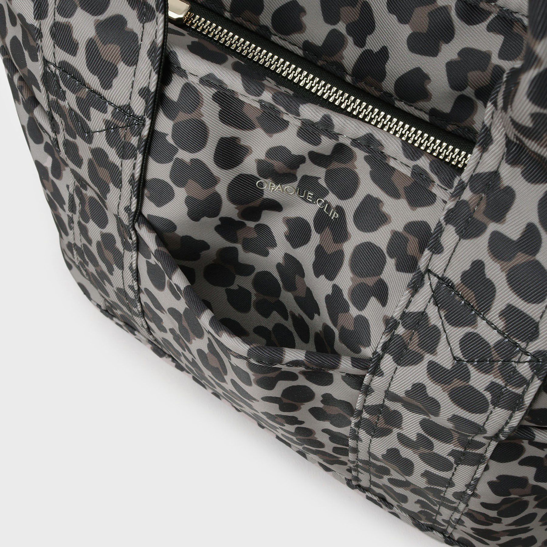 OPAQUE.CLIP「【軽量/撥水加工/2WAY/多ポケット】ツイルミドルサイズトートバッグ」|トートバッグ|