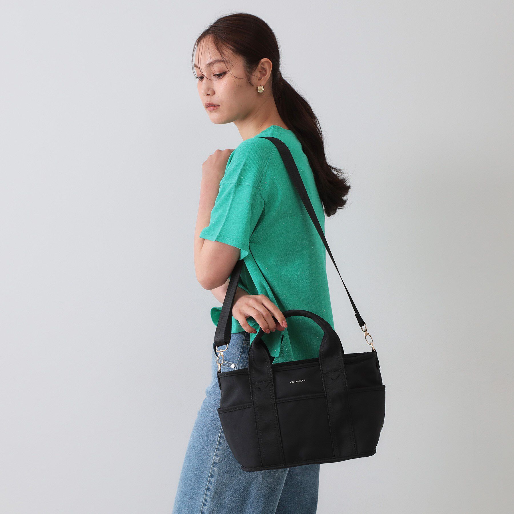 OPAQUE.CLIP「【軽量/撥水加工/2WAY/多ポケット】ツイルミドルサイズトートバッグ」|トートバッグ|