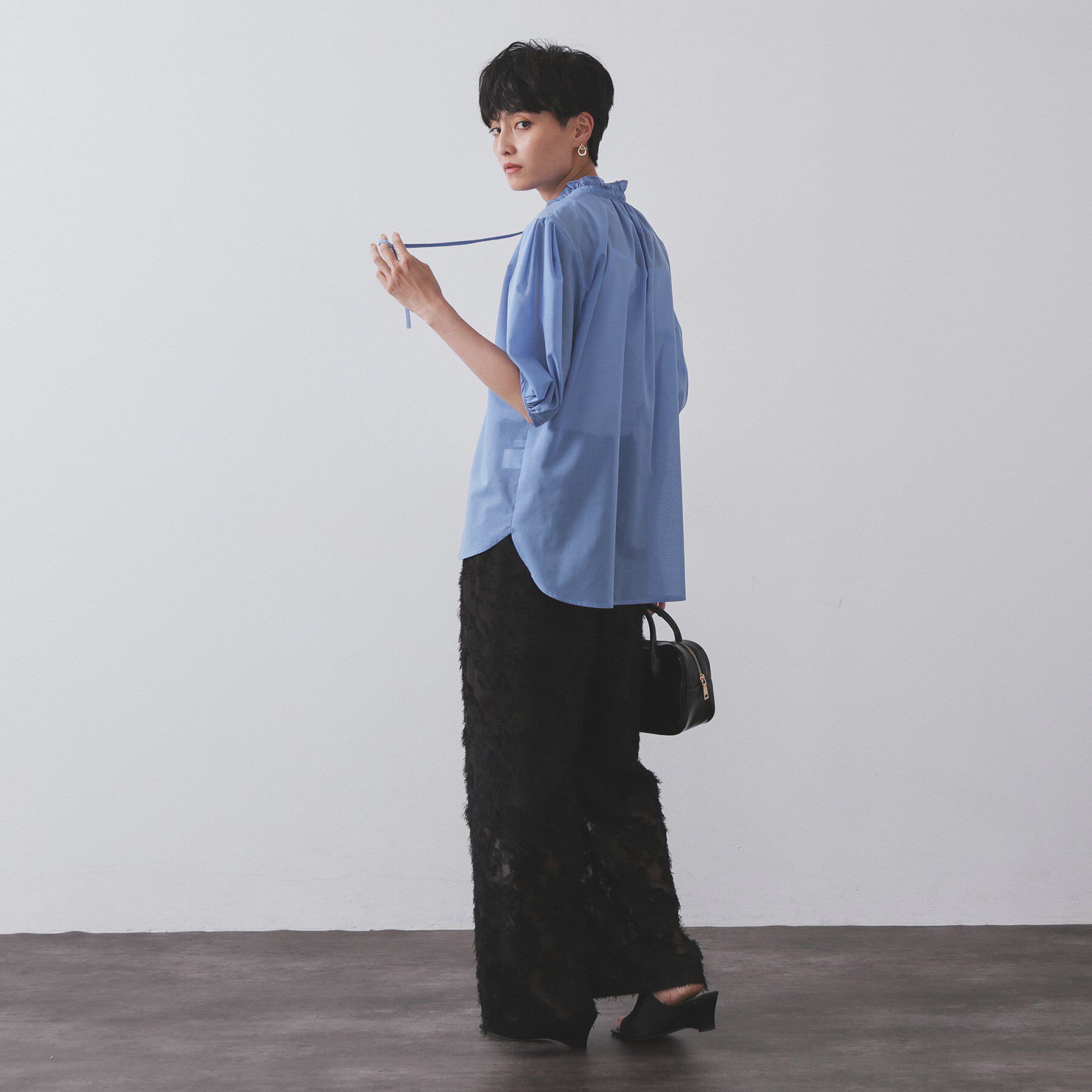 OPAQUE.CLIP「シアーフリルネックブラウス【洗濯機洗い可】」|シャツ・ブラウス|