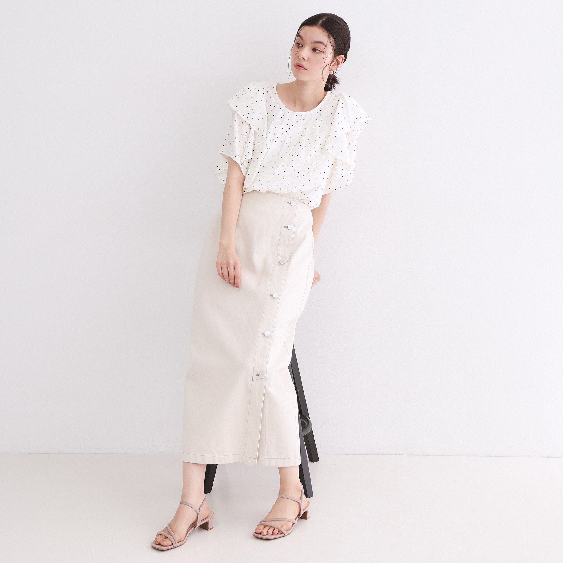 OPAQUE.CLIP「ランダムドットフリルブラウス【洗濯機洗い可】」|シャツ・ブラウス|