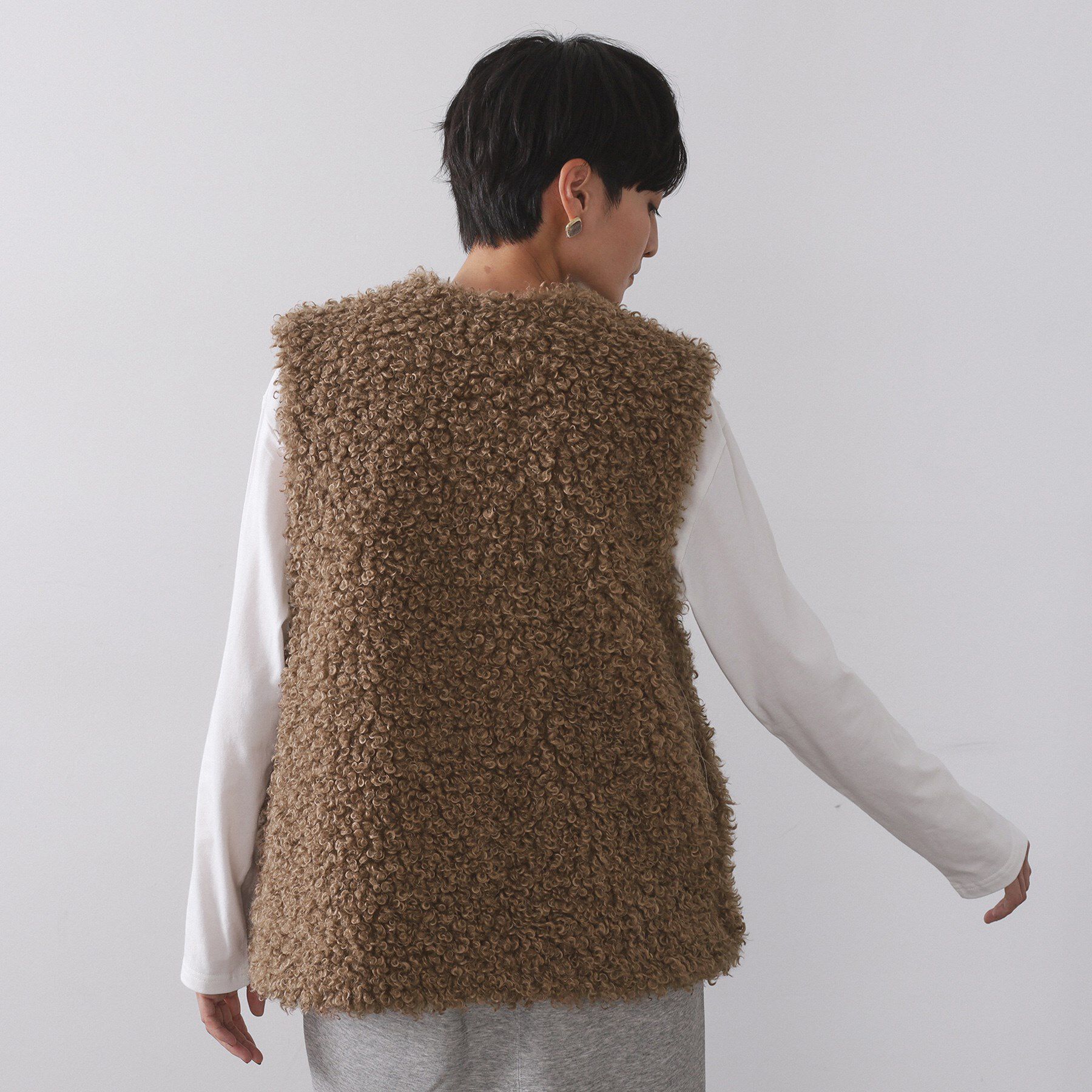 OPAQUE.CLIP「カーリーフェイクファーベスト【洗濯機OK】」|ベスト・ジレ|