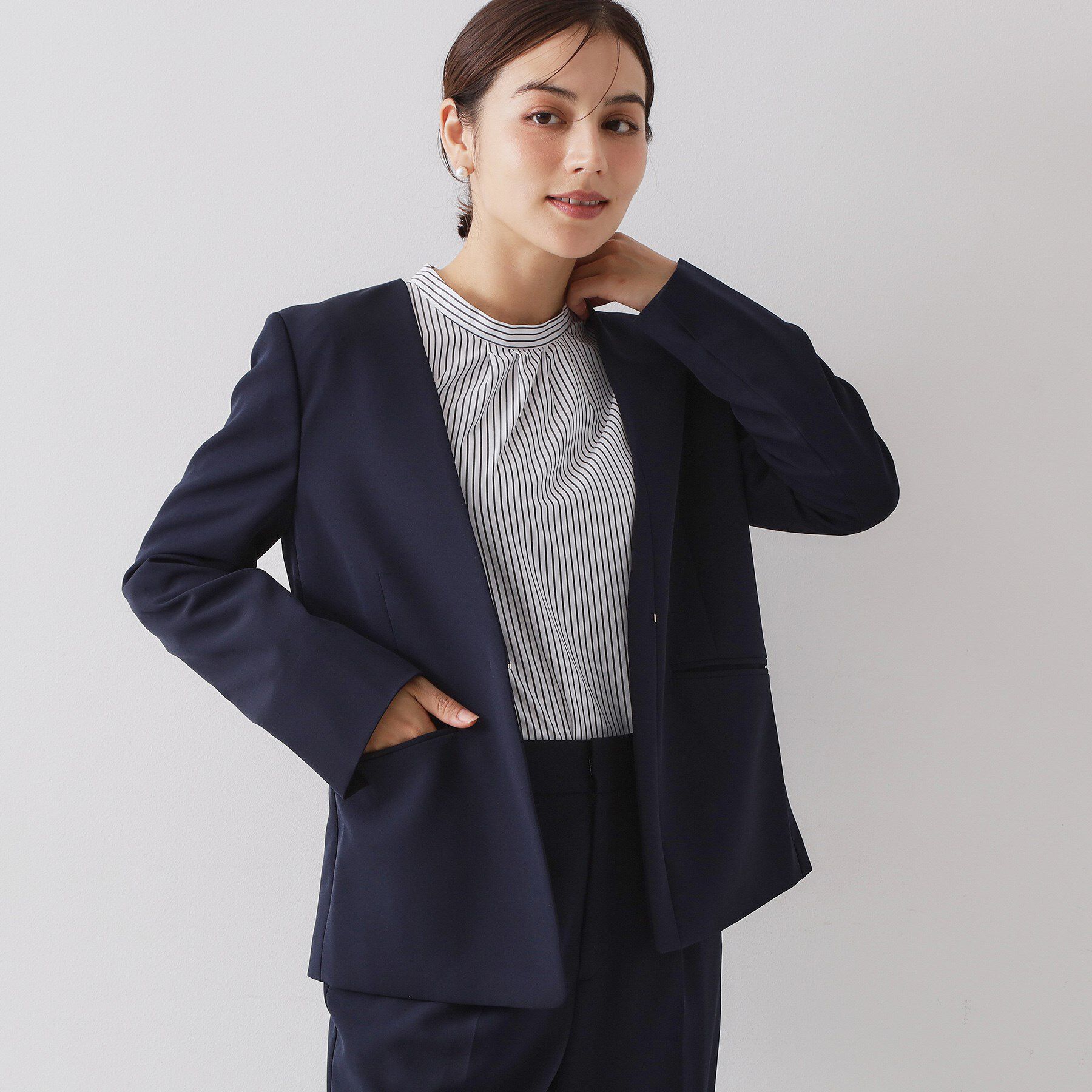 OPAQUE.CLIP「《通勤/セットアップ対応》 Vネックジャケット/ダブルクロス【洗濯機OK】」|ノーカラージャケット|