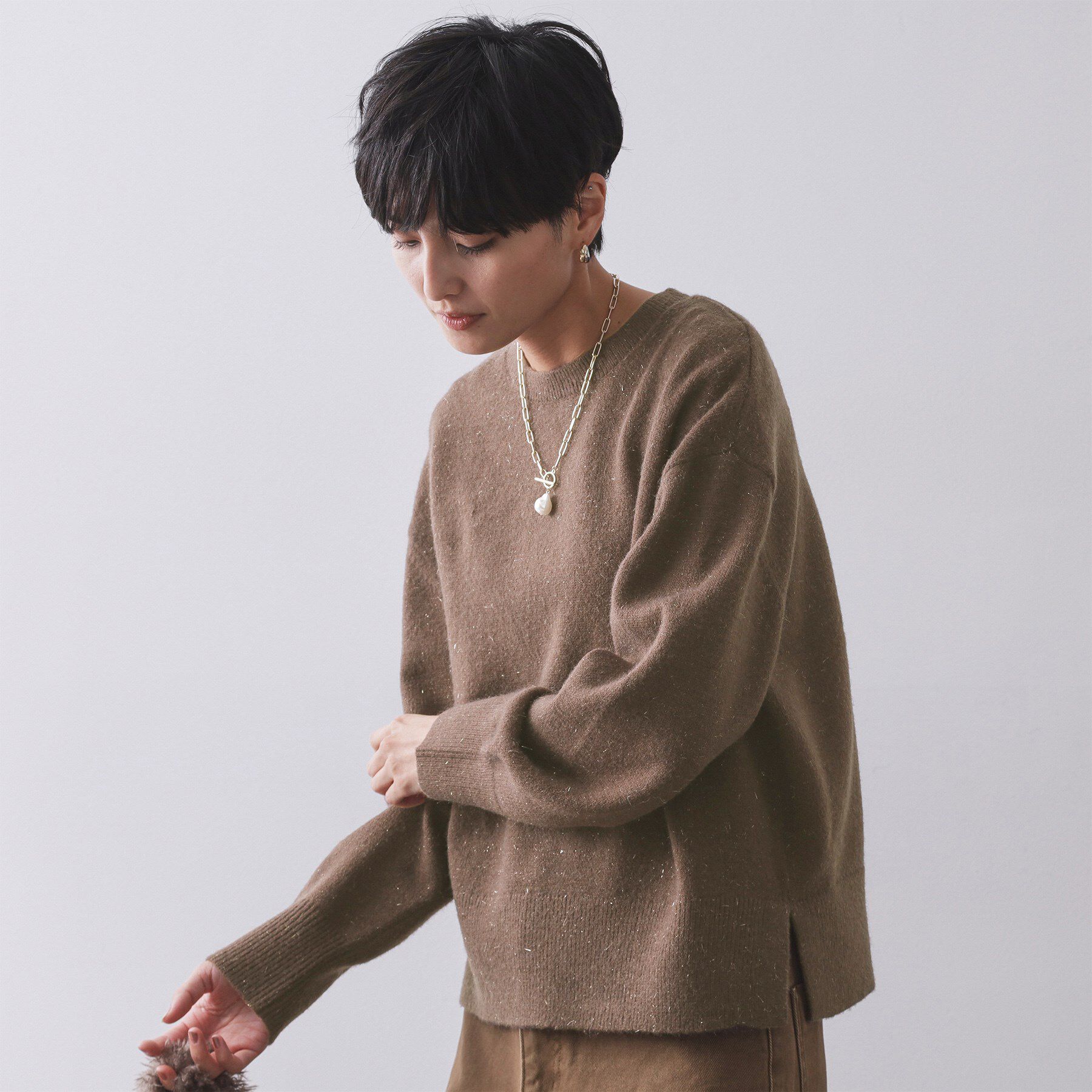 OPAQUE.CLIP「きらきらクルーミドルゲージニット【洗濯機OK】」|ニット・セーター|