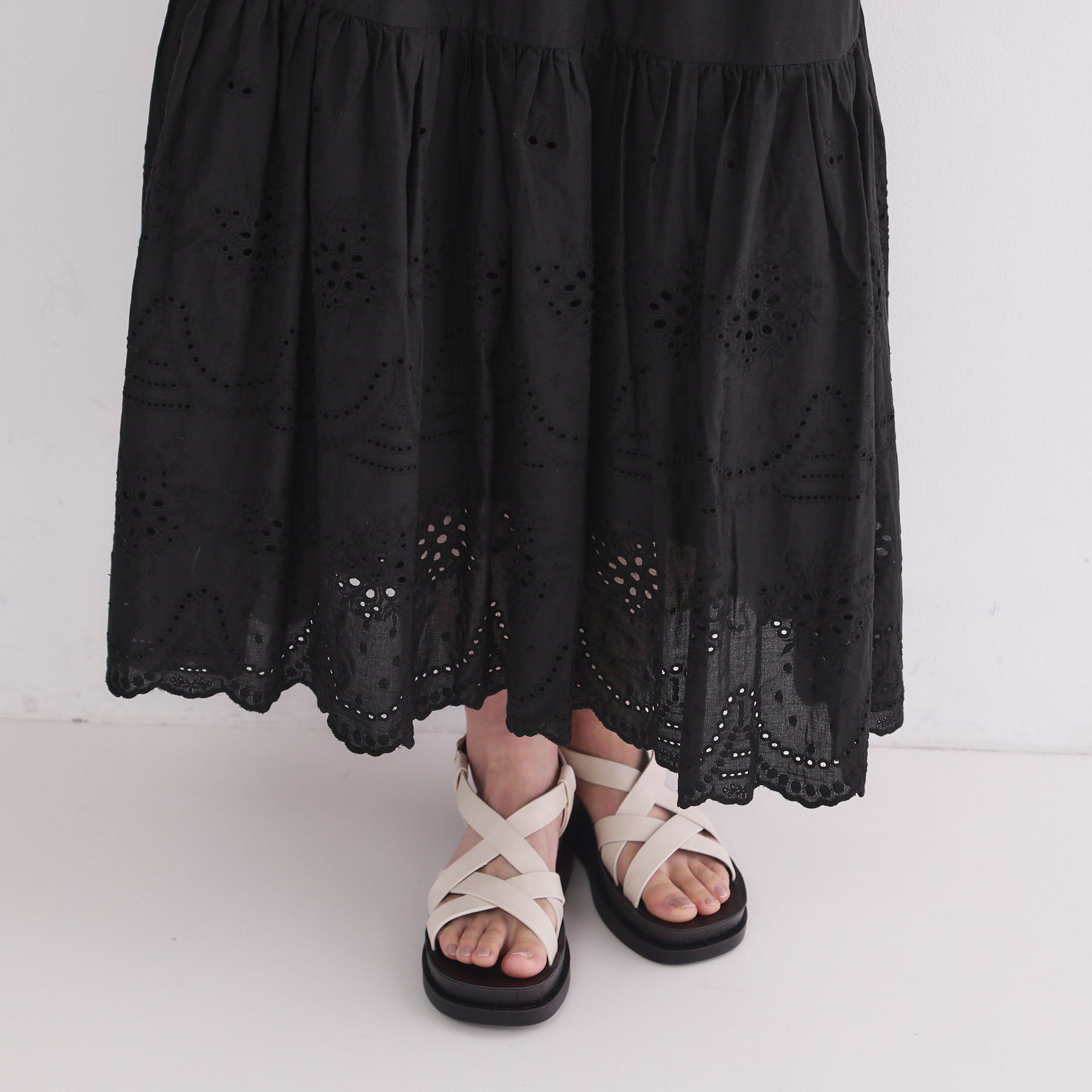 OPAQUE.CLIP「カットワークレースギャザーマキシスカート【洗濯機OK】」|スカート|