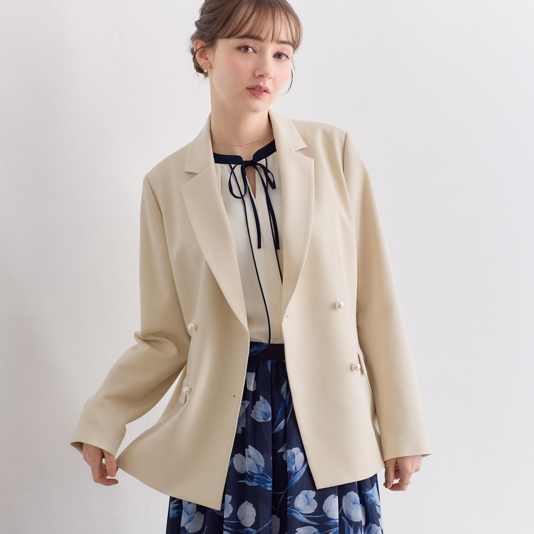 Couture broach「【洗える・通勤】パール調ボタン テーラードジャケット」|テーラードジャケット|ライトベージュ(05