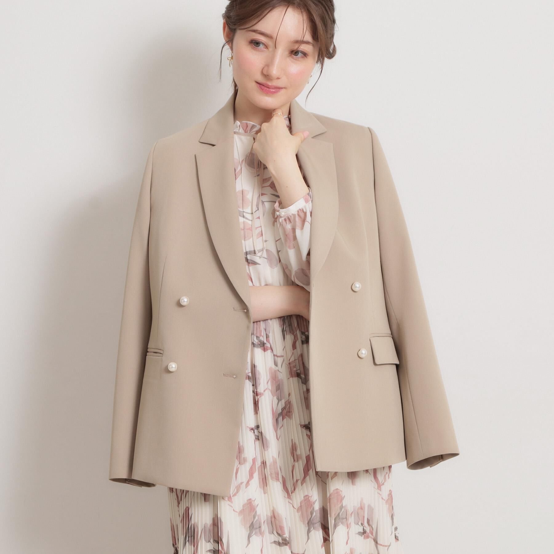 Couture broach「【洗える・通勤】パール調ボタン テーラードジャケット」|テーラードジャケット|