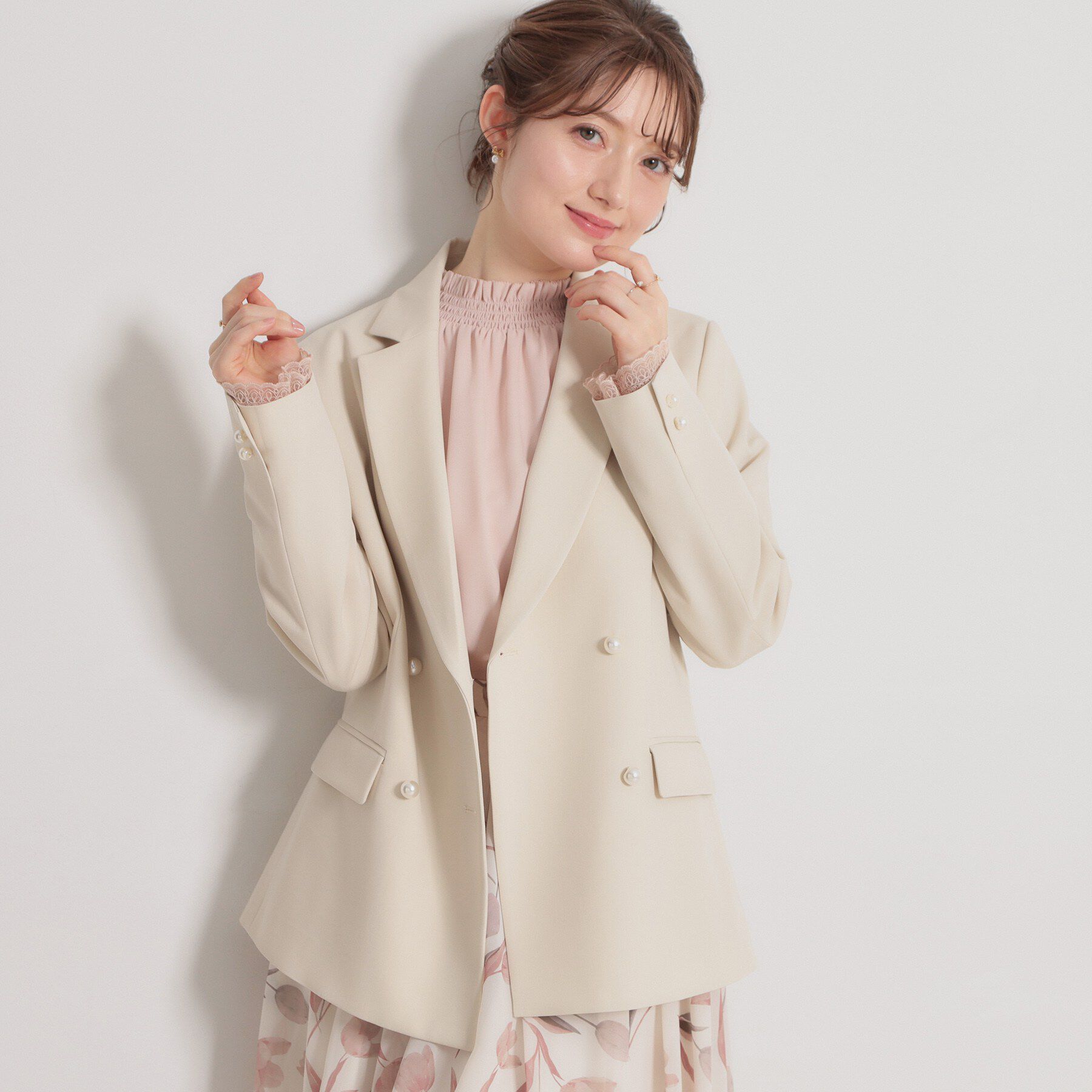 Couture broach「【洗える・通勤】パール調ボタン テーラードジャケット」|テーラードジャケット|