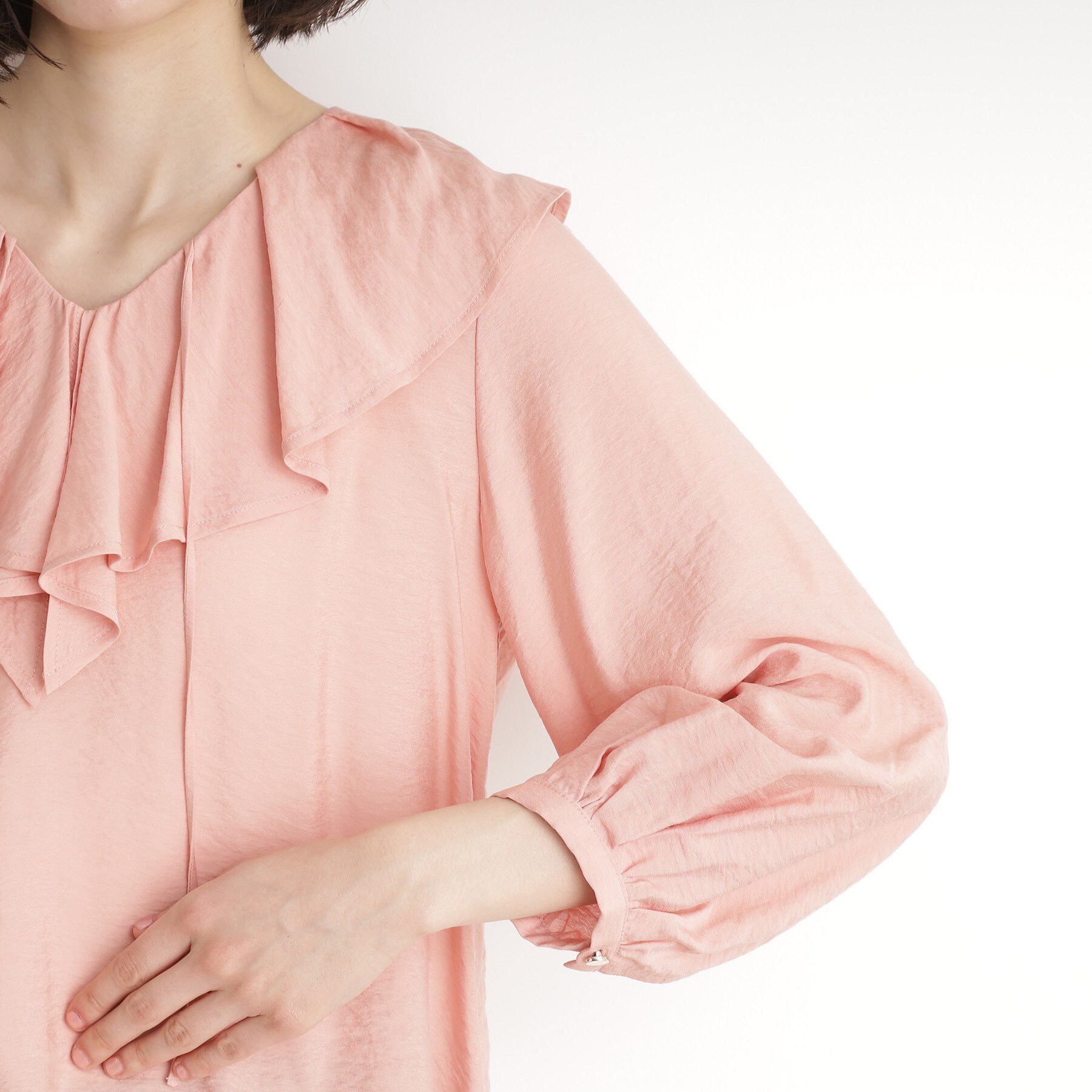 THE SHOP TK「ラッフルカラーブラウス【洗濯機OK】」|シャツ・ブラウス|