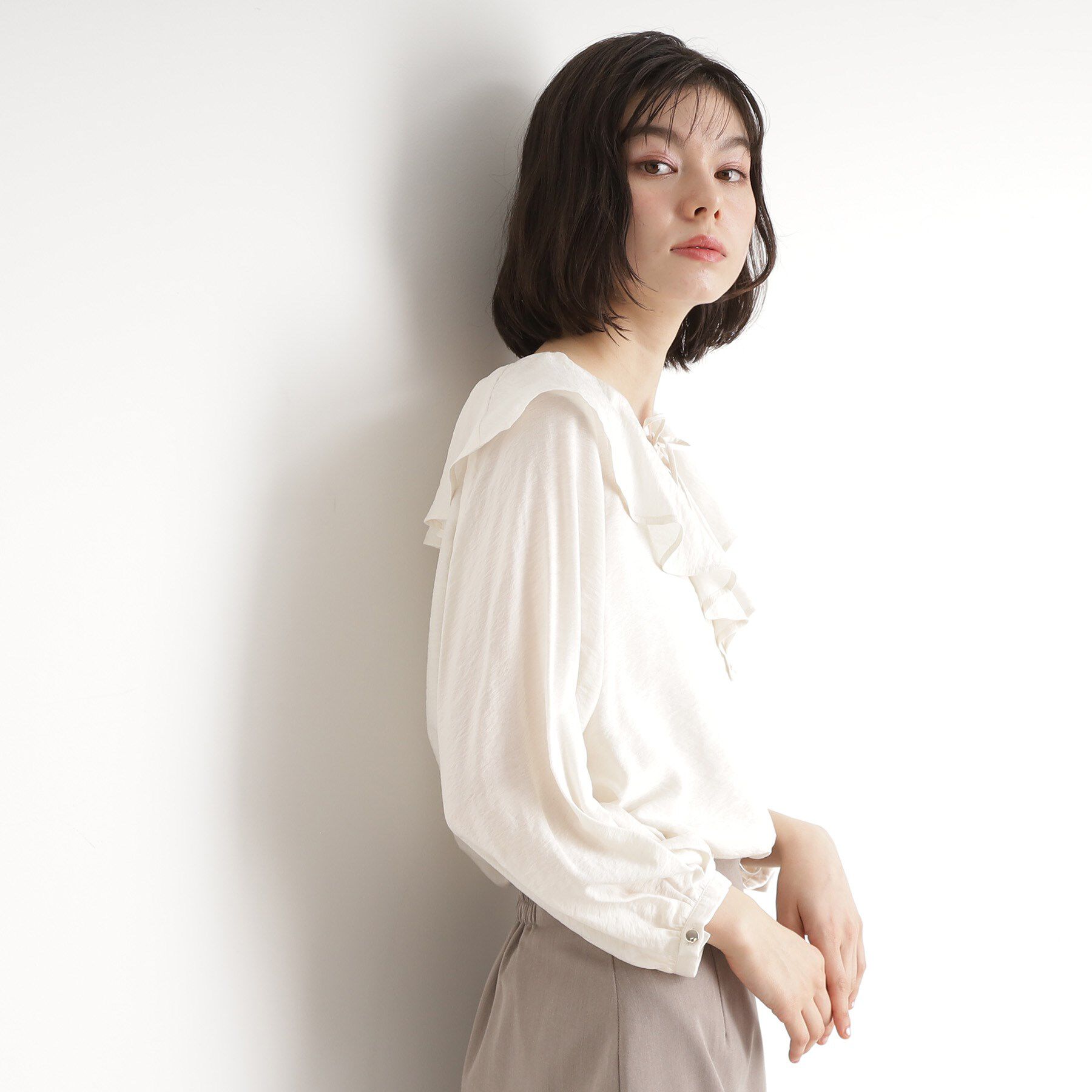 THE SHOP TK「ラッフルカラーブラウス【洗濯機OK】」|シャツ・ブラウス|