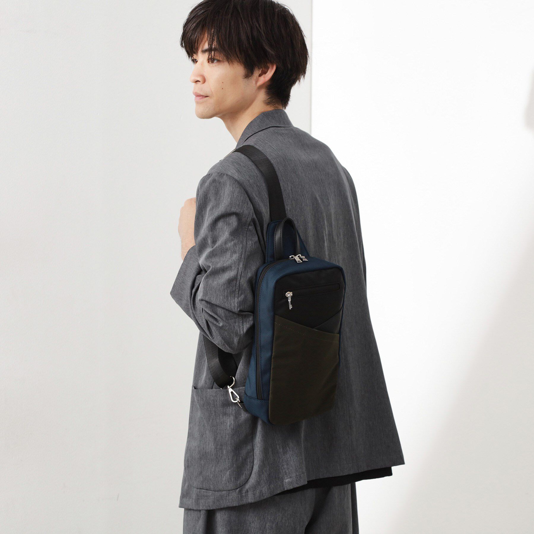 THE SHOP TK「切替ボディバッグ」|その他|ネイビー(094)